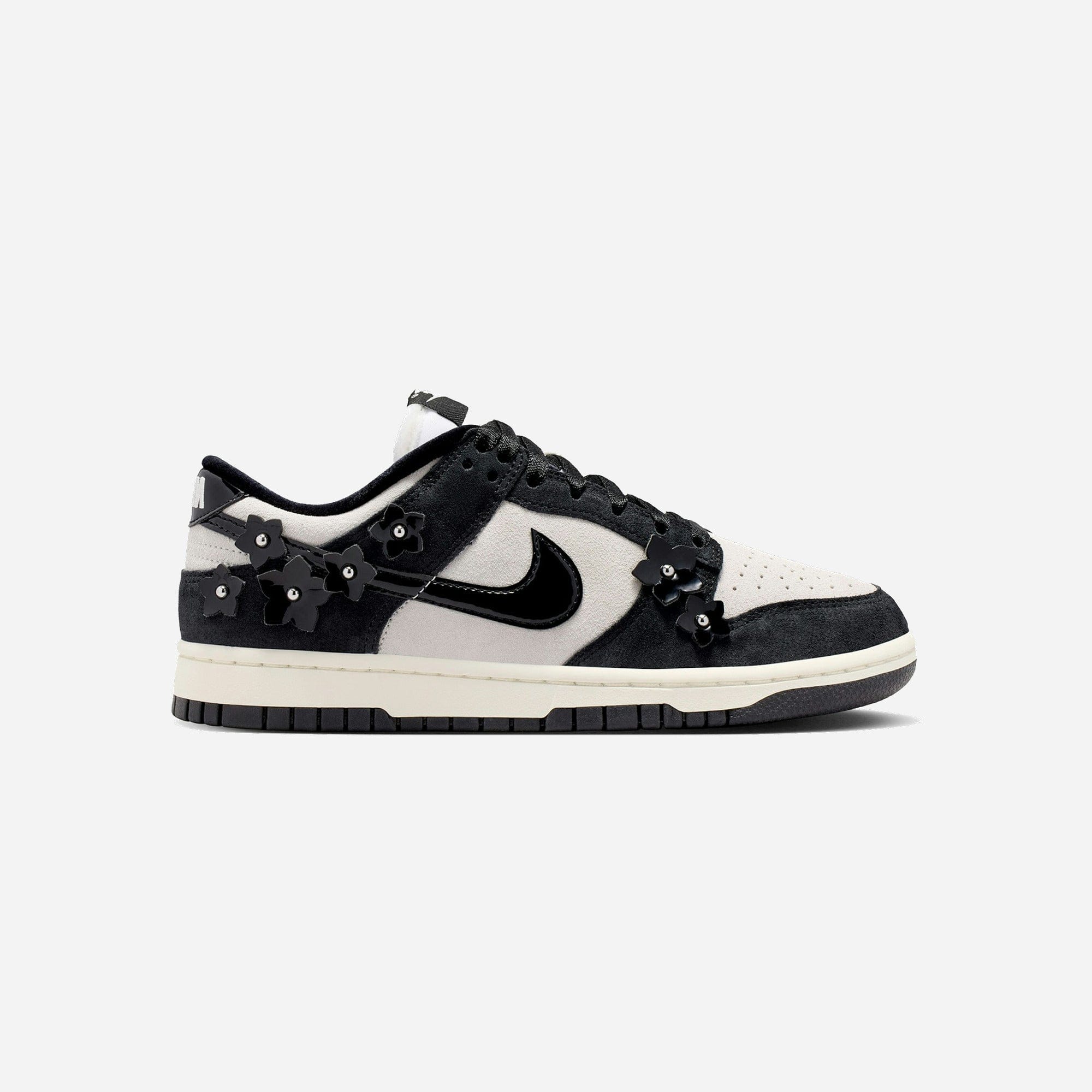 Nike Dunk Low SE Florette Black Sail WMNS