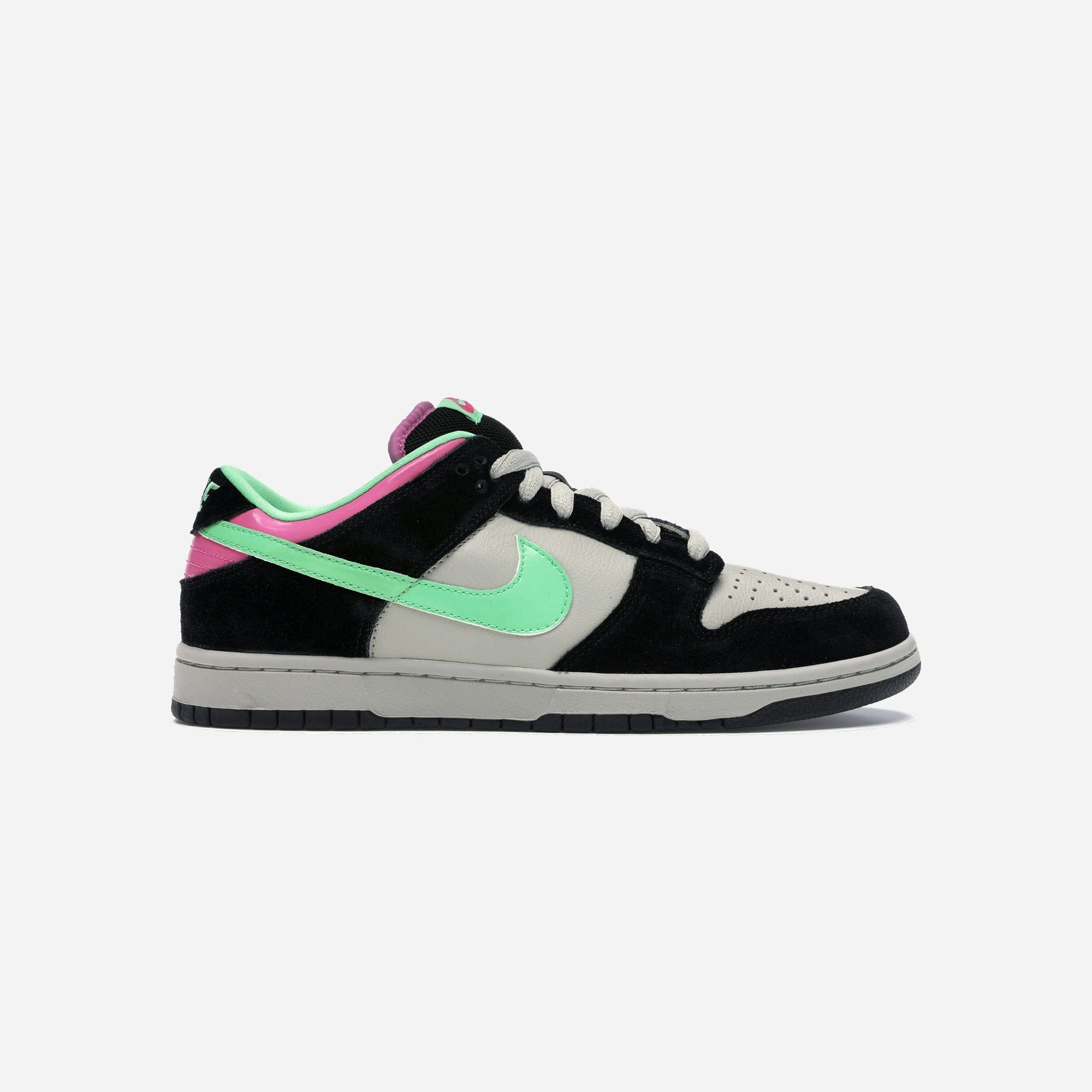 Nike SB Dunk Low Magnet Light Poison Green