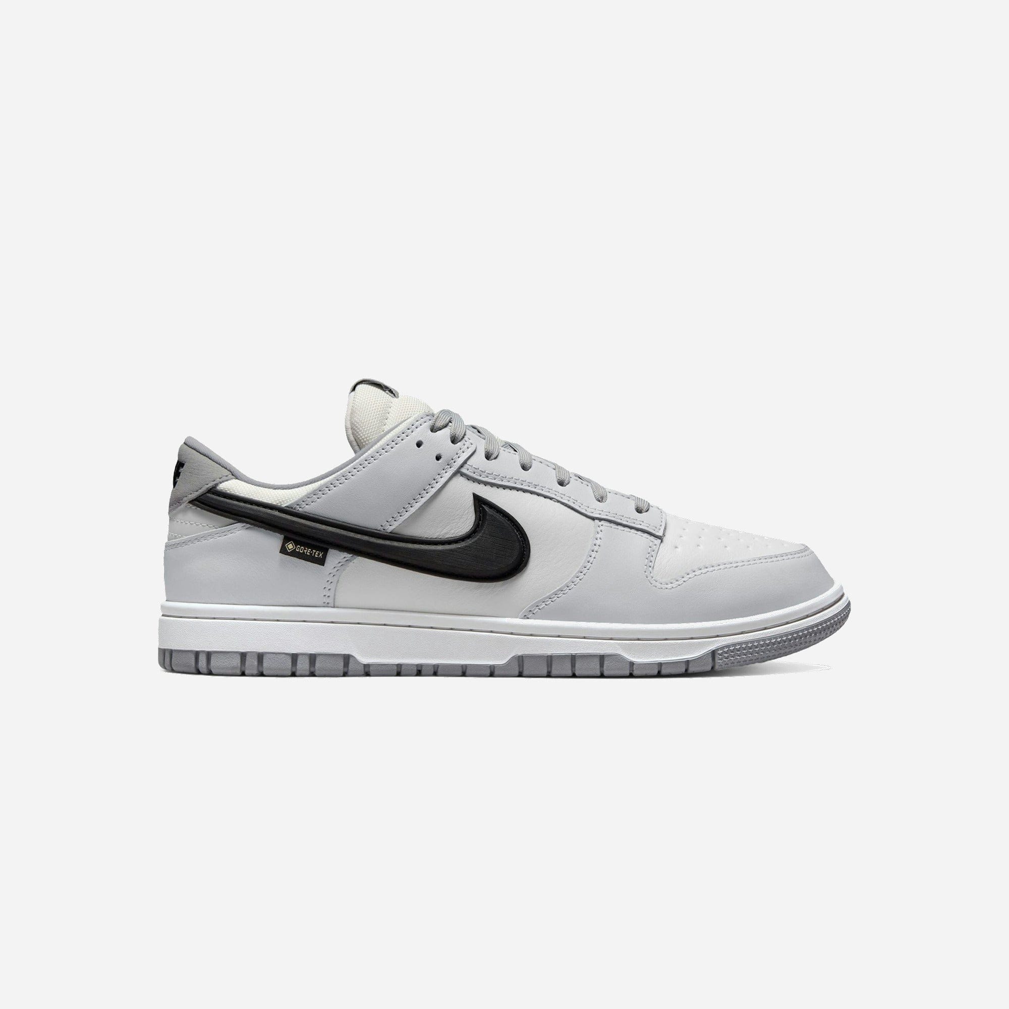 Nike Dunk Low Gore-Tex Summit White Light Smoke Grey