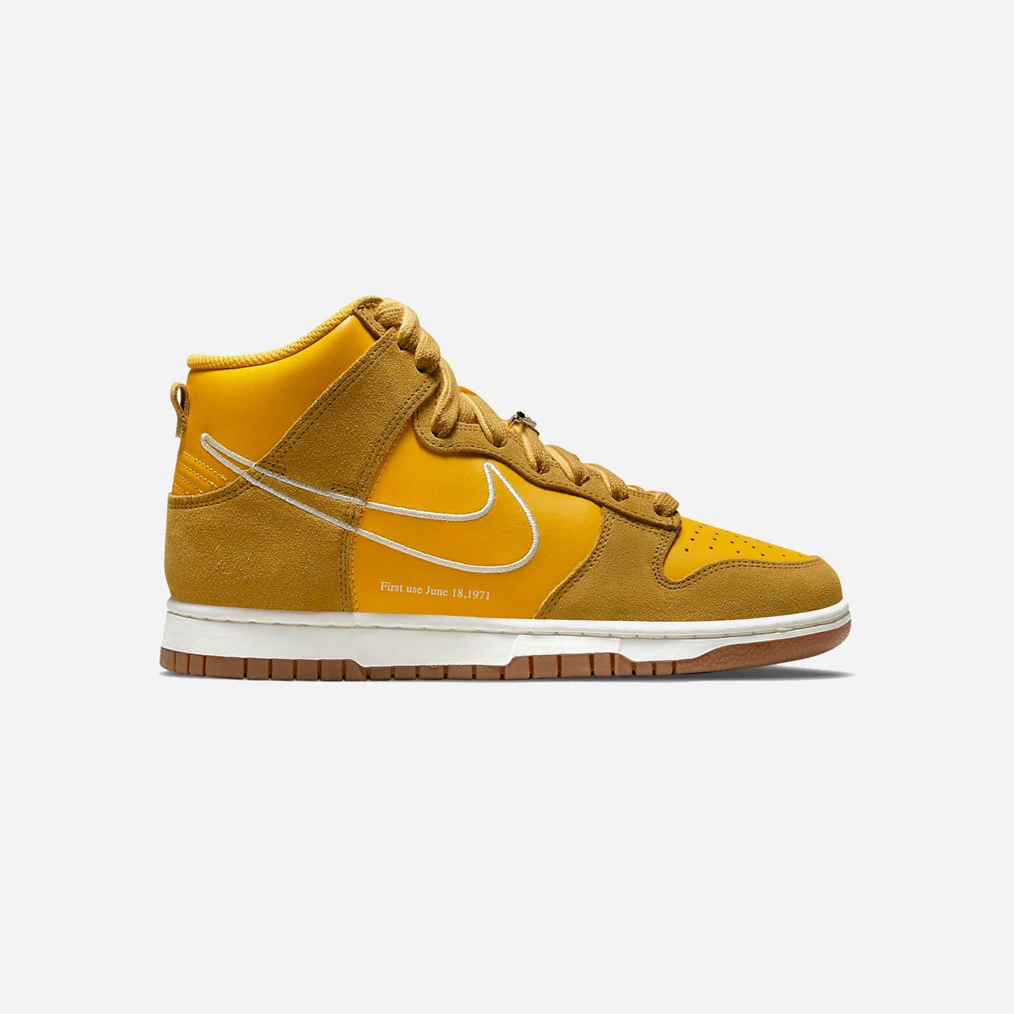 Nike Dunk High First Use University Gold WMNS