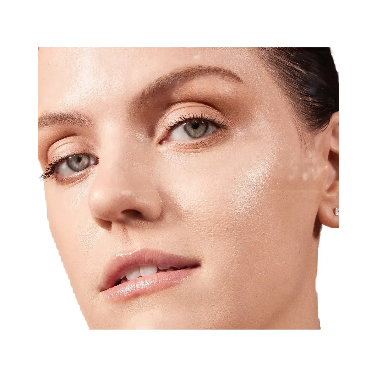 Morphe Lightform Extended Hydration Foundation
