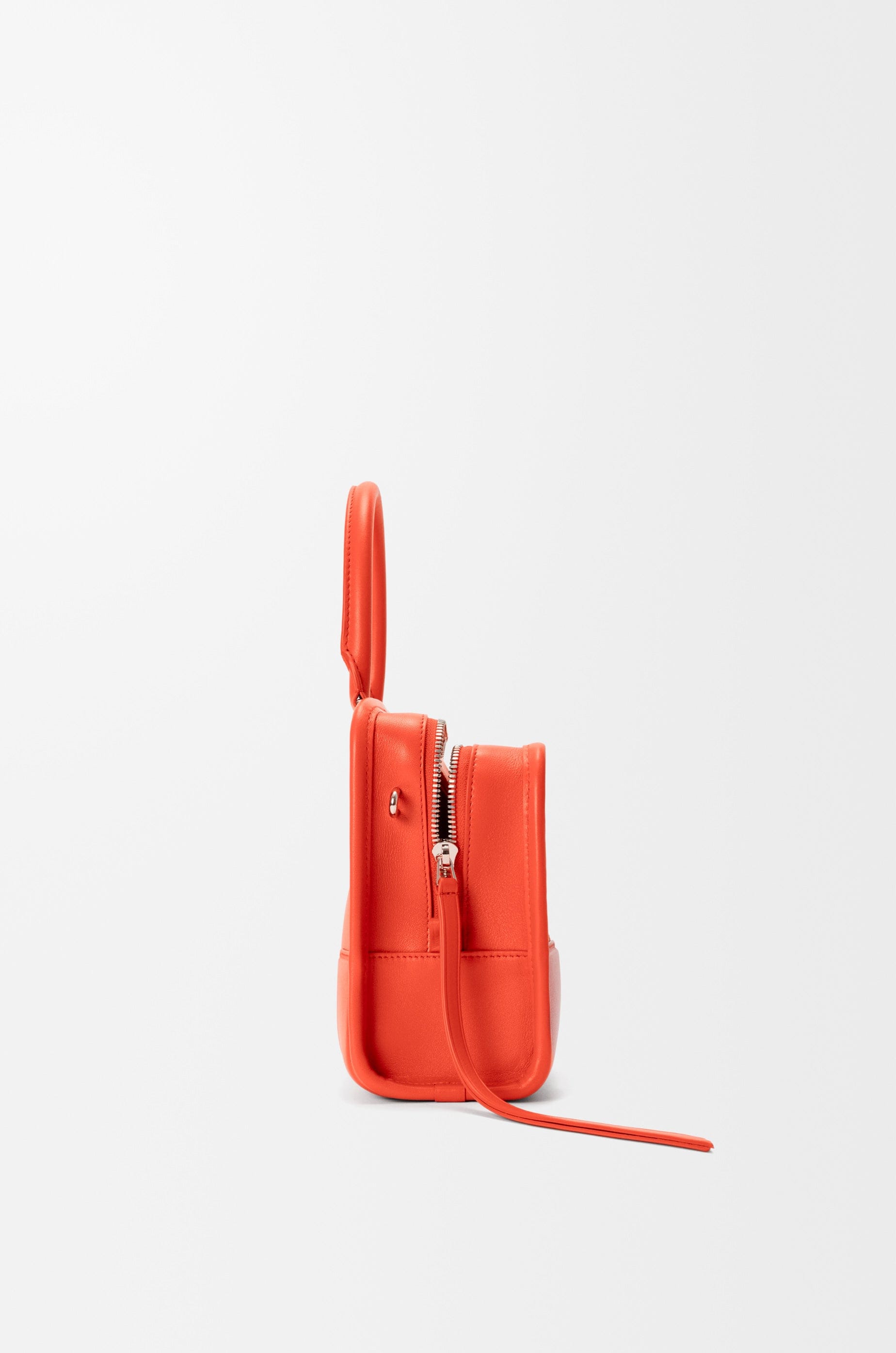 Loewe Small Amazona 180 bag in woven calfskin