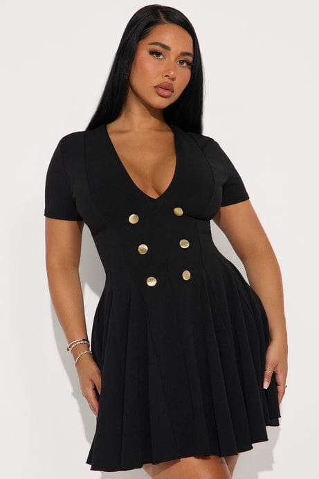Queen Vibes Crepe Mini Dress - Black