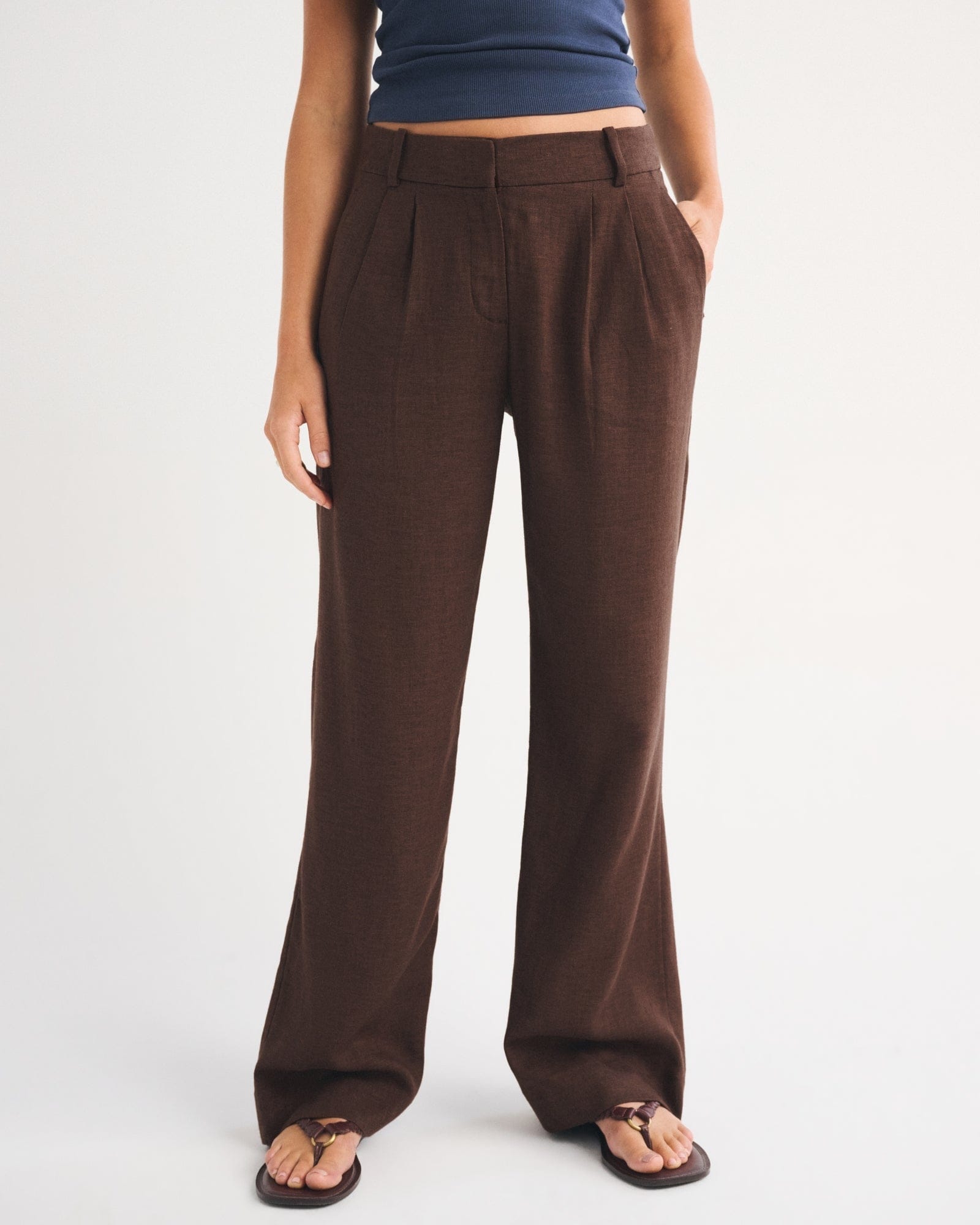 Abercrombie A&F Sloane Low Rise Linen-Blend Tailored Wide Leg Pant