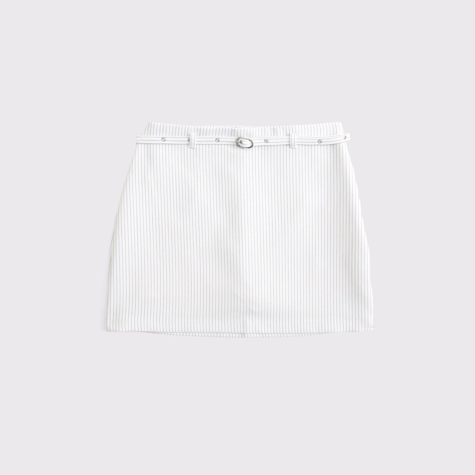Abercrombie A&F Scarlett Ultra High Rise Belted Suiting Mini Skort