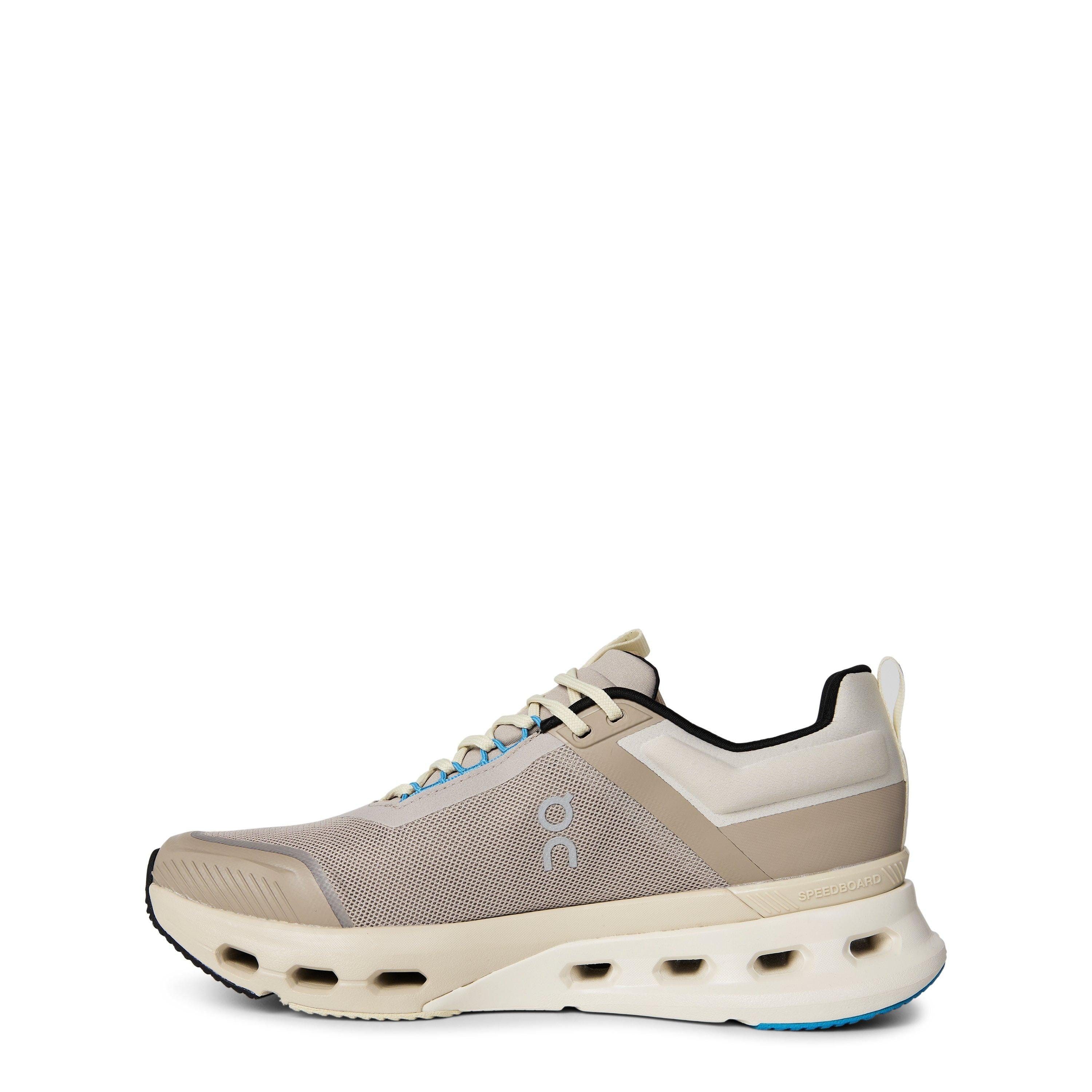 Cloudnova X Trainers