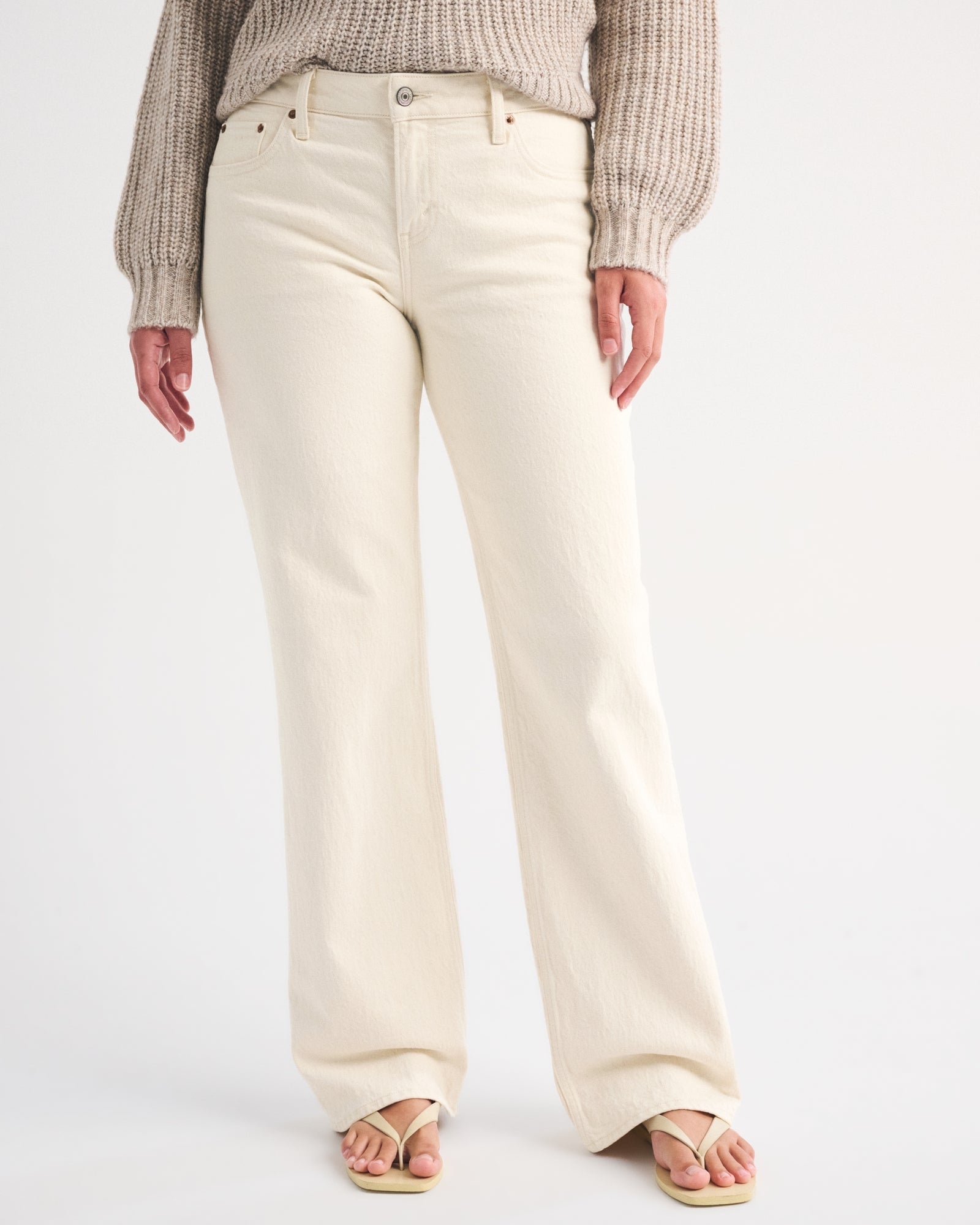 Abercrombie Curve Love Low Rise 90s Relaxed Jean