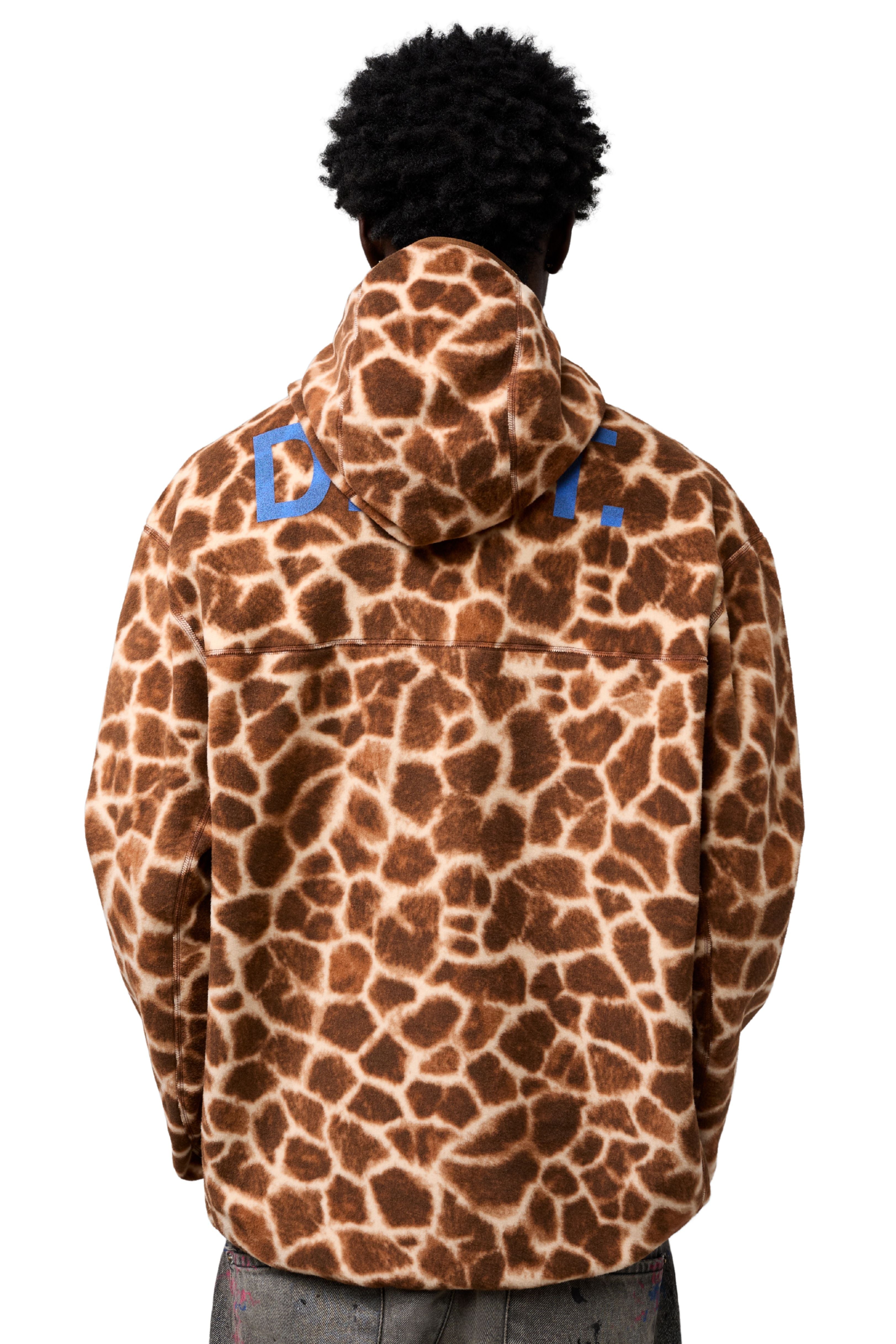 Gallery Dept Trail Fleece Giraffe