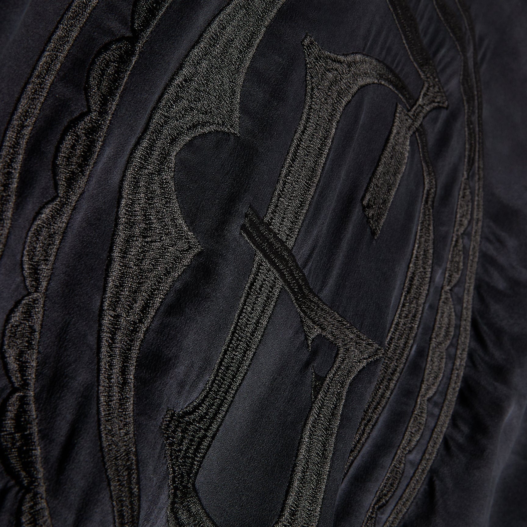 Gallery Dept Chateau Silk Spa Robe Black