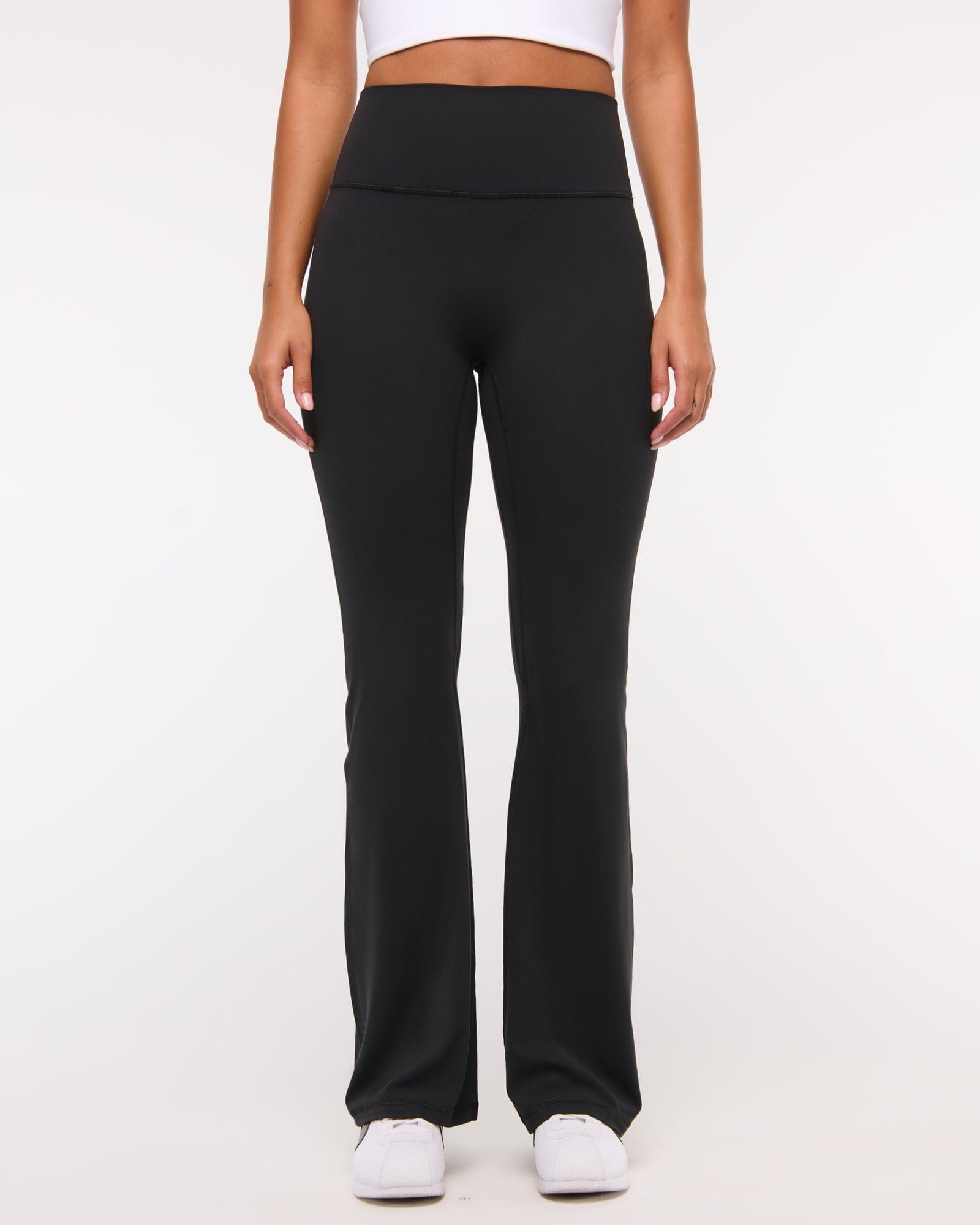 Abercrombie YPB studioFLEX Flare Legging