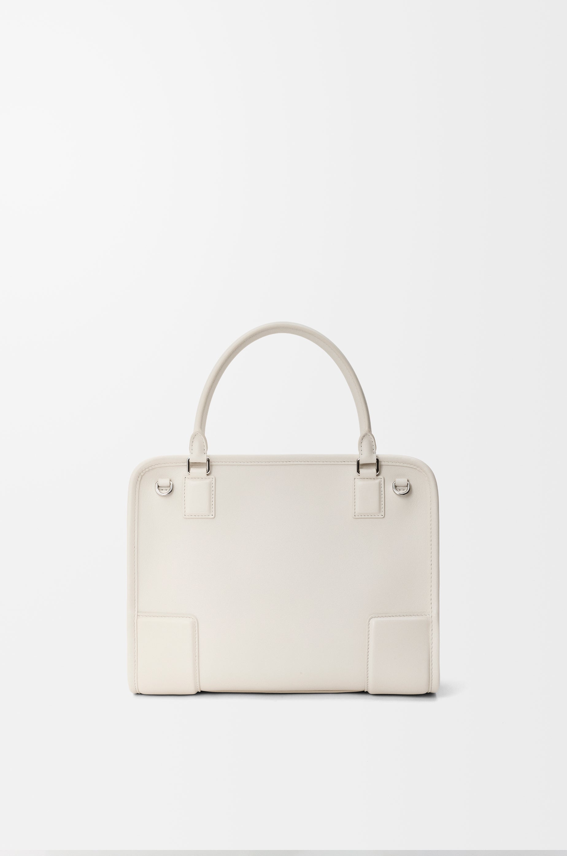 Loewe Medium Amazona 180 bag in woven calfskin