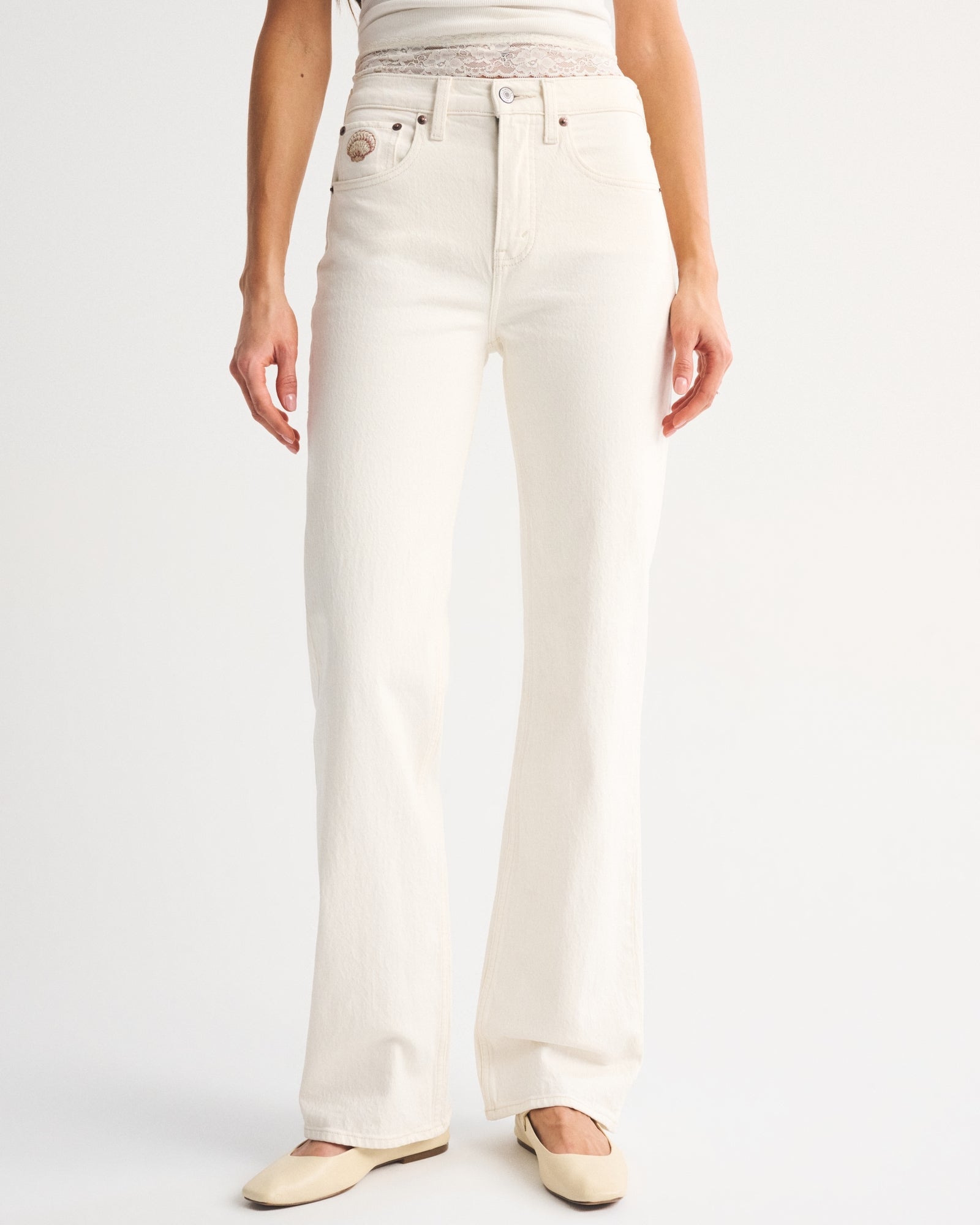 Abercrombie High Rise 90s Relaxed Studded Jean