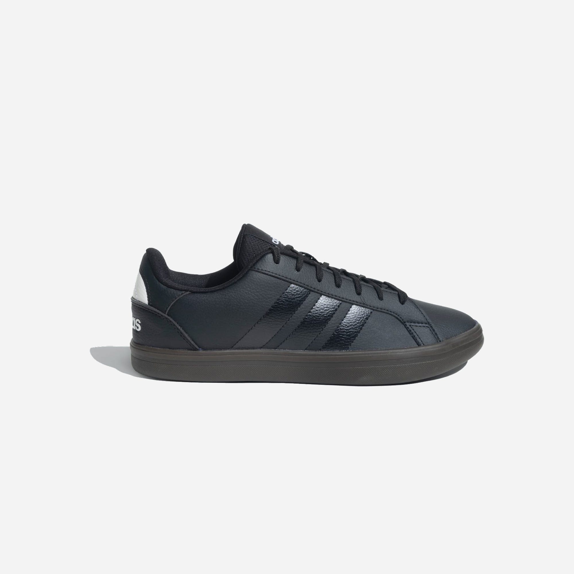 Adidas Woodie Pro Sneakers Core Black Cloud White WMNS
