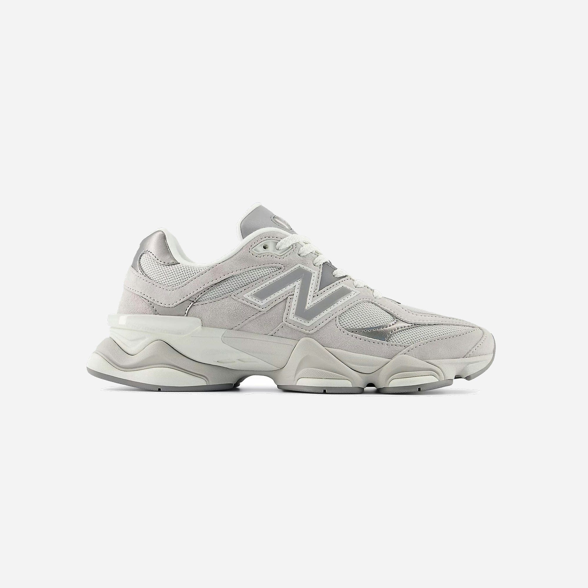New Balance 9060 Raincloud Dark Silver Metallic