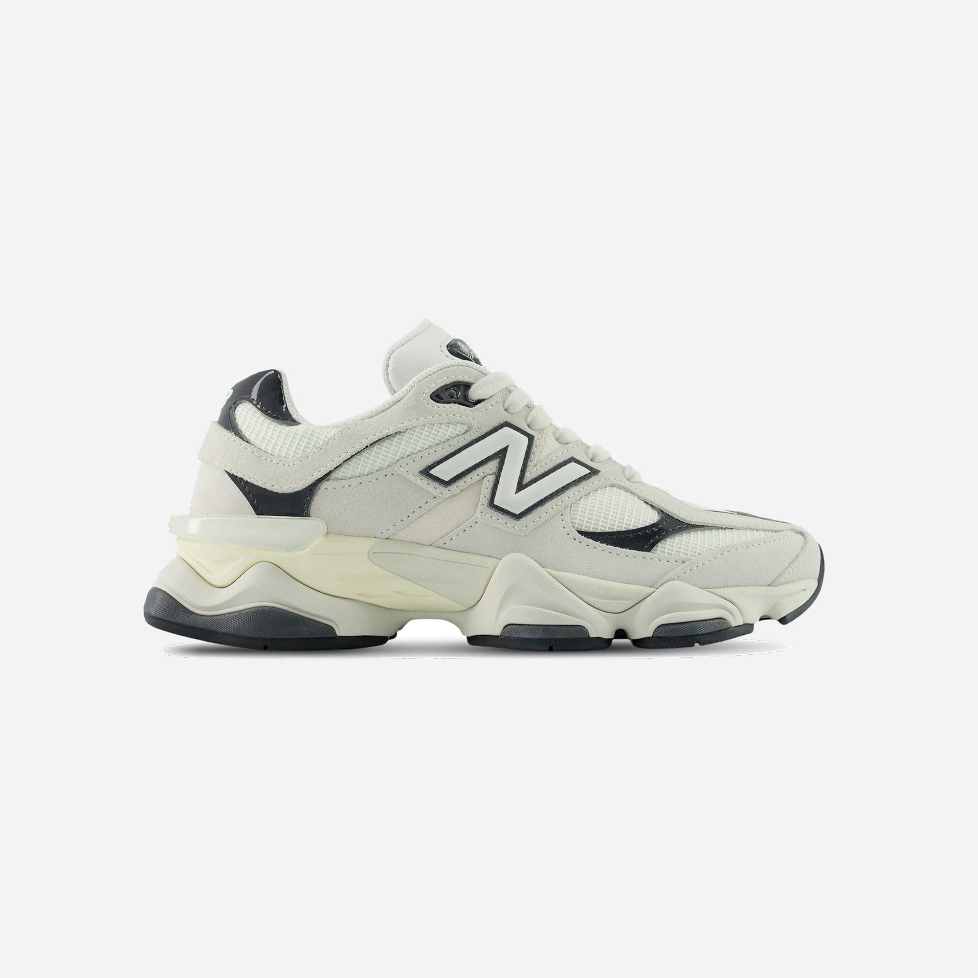 New Balance 9060 Driftwood Sea Salt