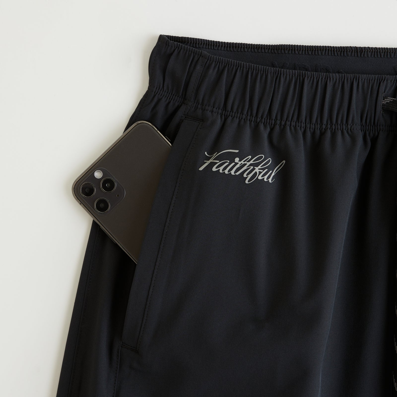Abercrombie Detroit Lions 5in Unlined Short