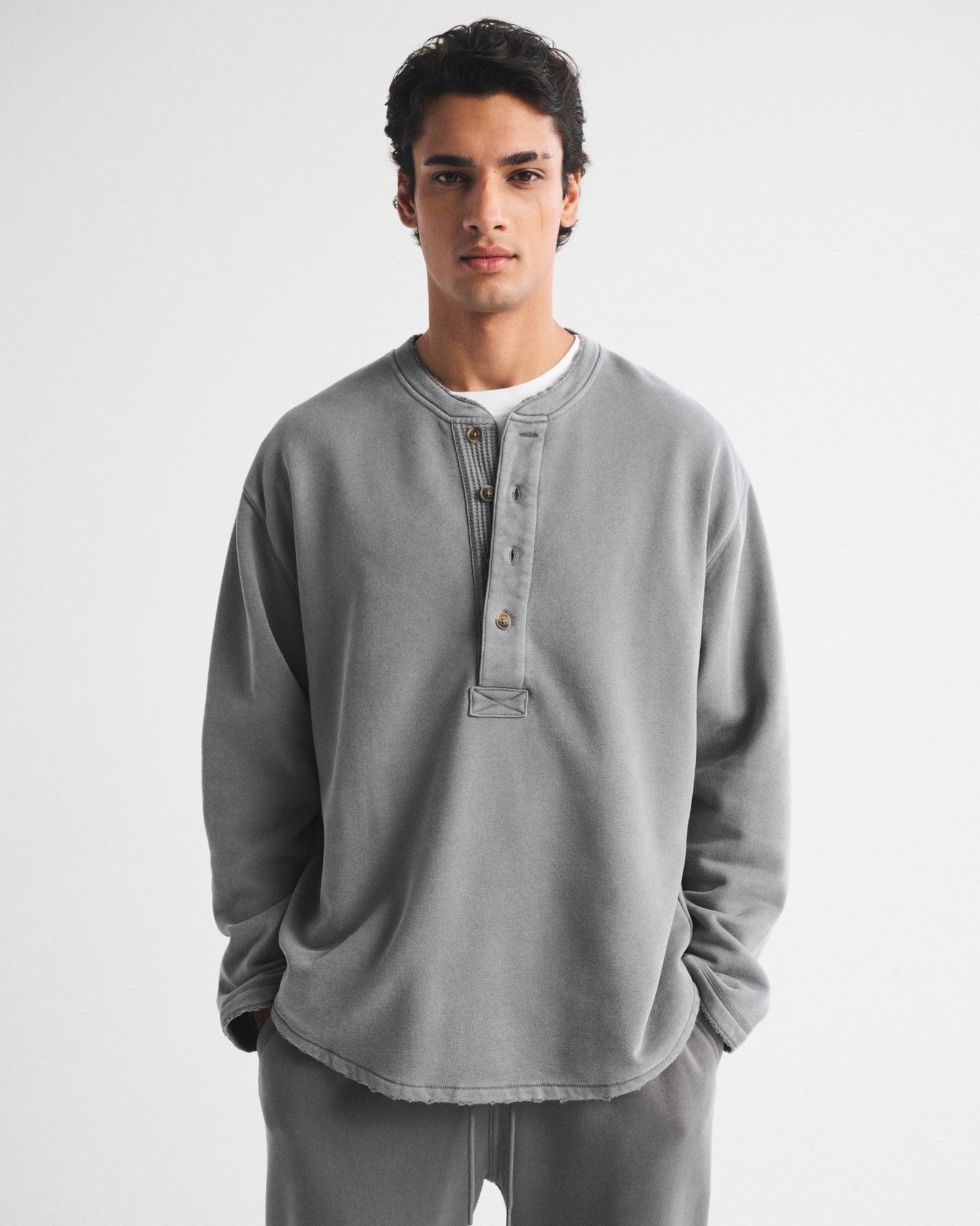 Abercrombie Henley Sweatshirt