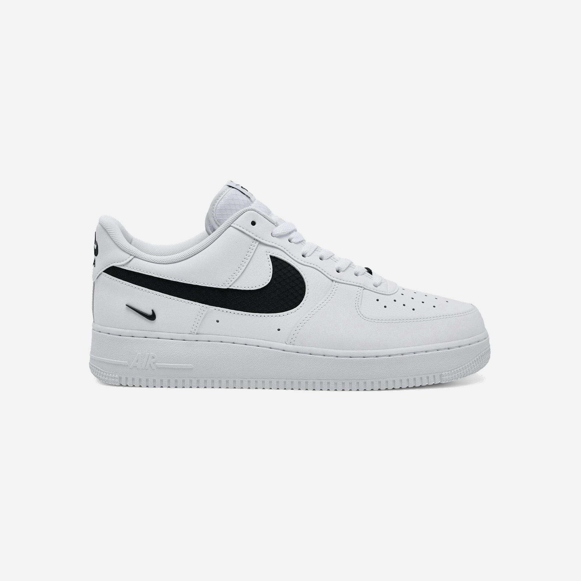 Nike Air Force 1 Low SE Nylon Swoosh White Black