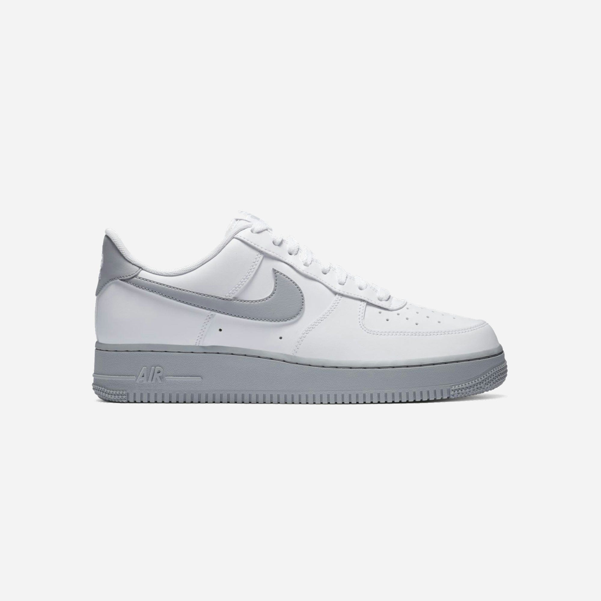 Nike Air Force 1 07 White Grey Sole