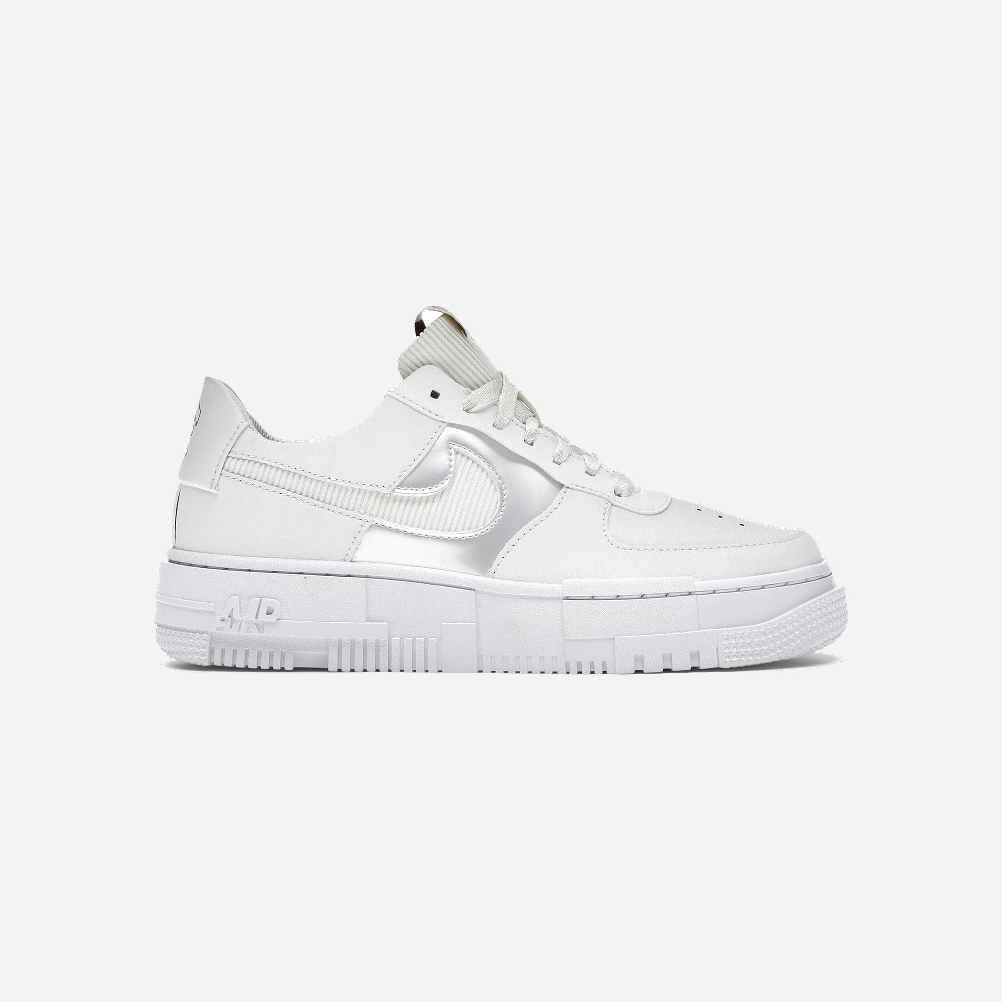 Nike Air Force 1 Low Pixel Summit White WMNS