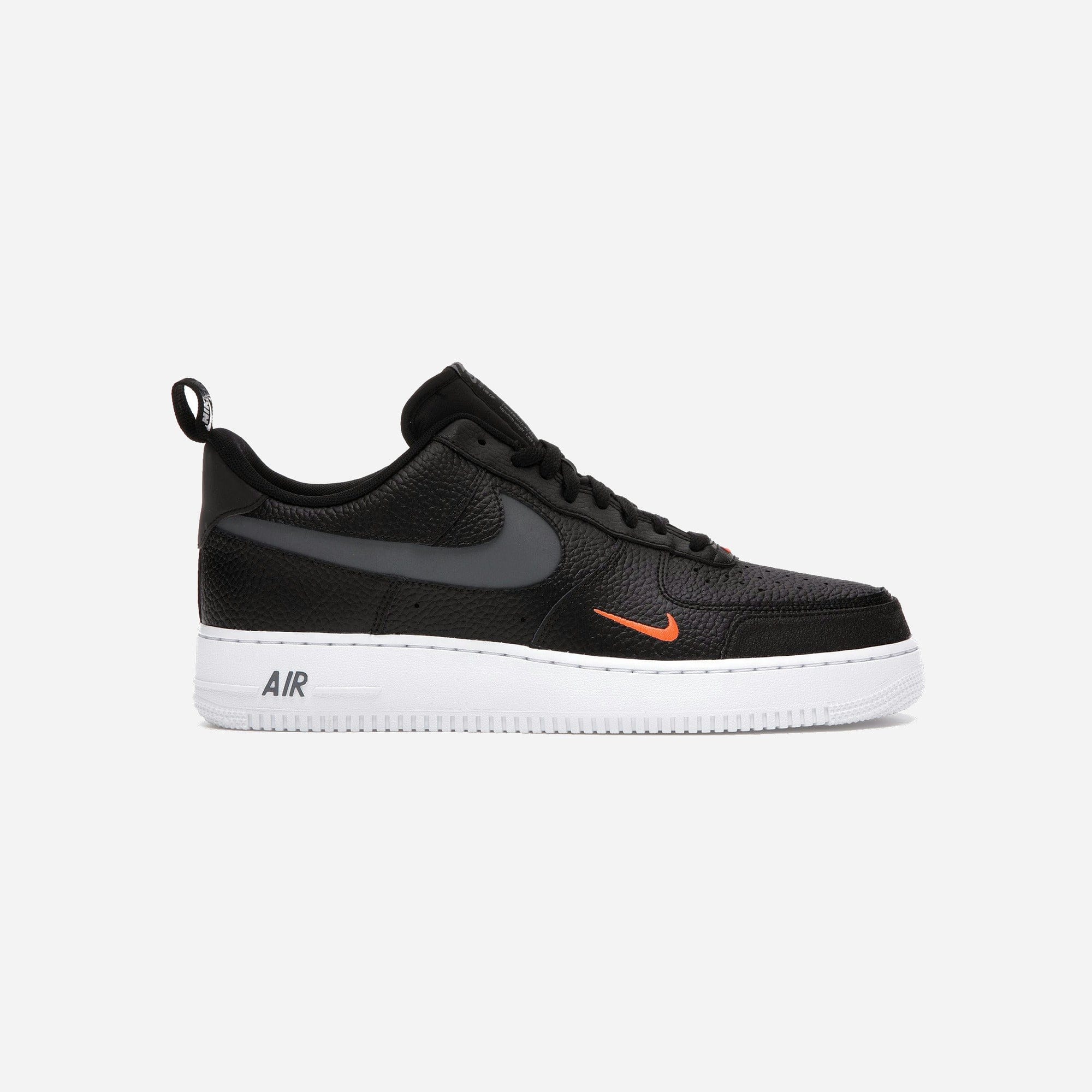 Nike Air Force 1 Low '07 Lv8 Black Tumbled Leather