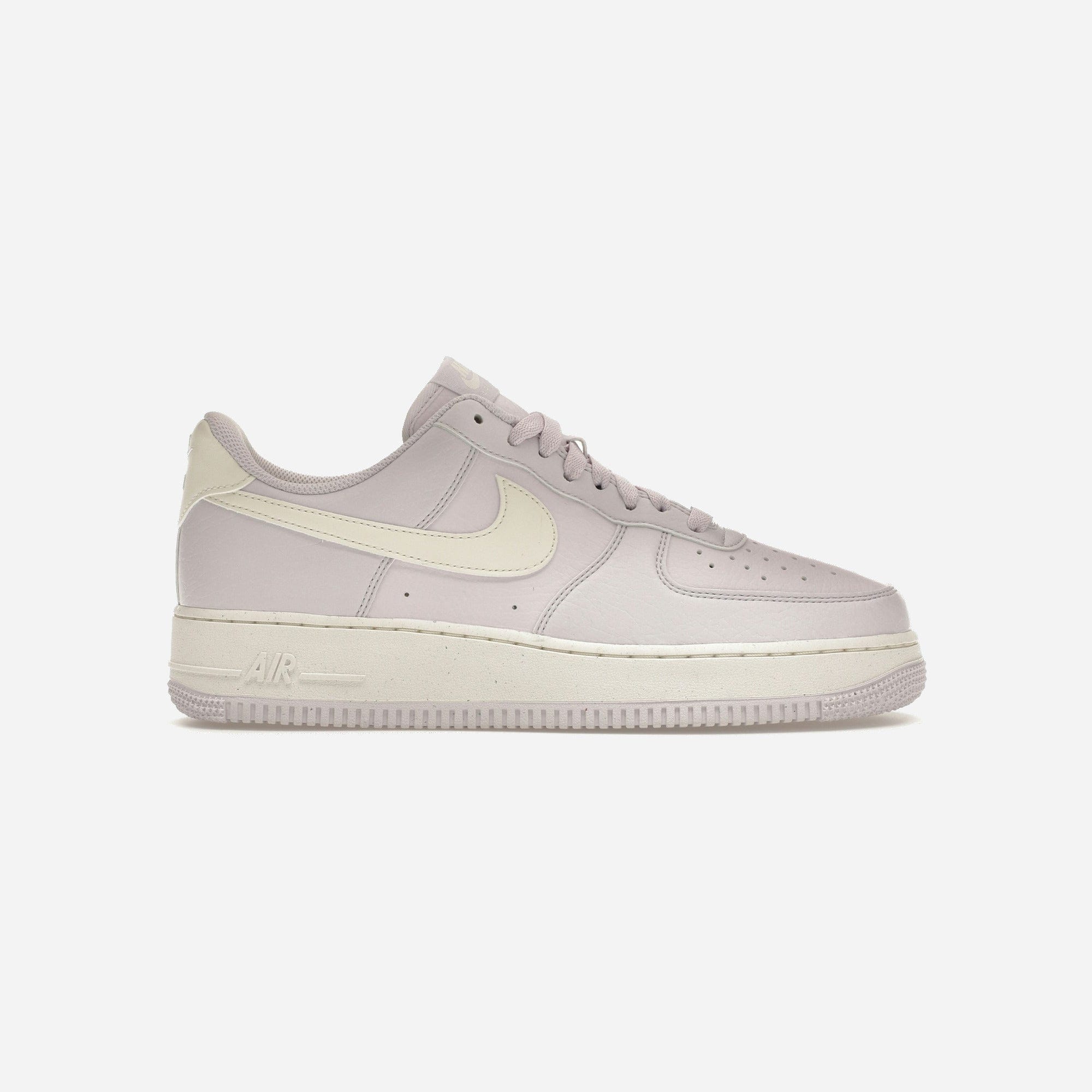 Nike Air Force 1 Low '07 SE Next Nature Barely Grape WMNS