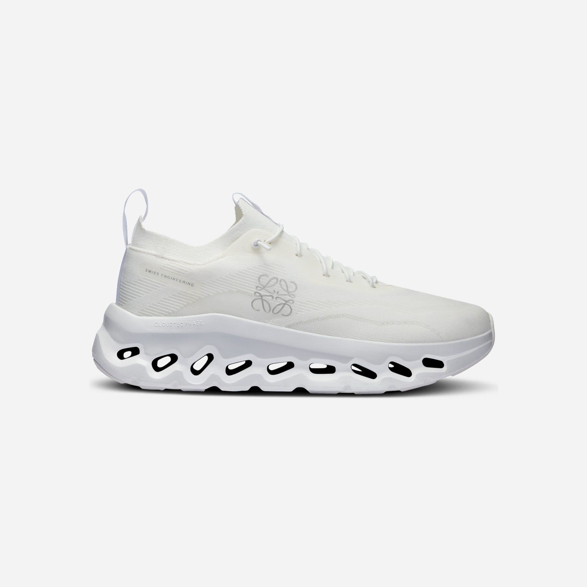 ON Running Cloudtilt Loewe All White WMNS