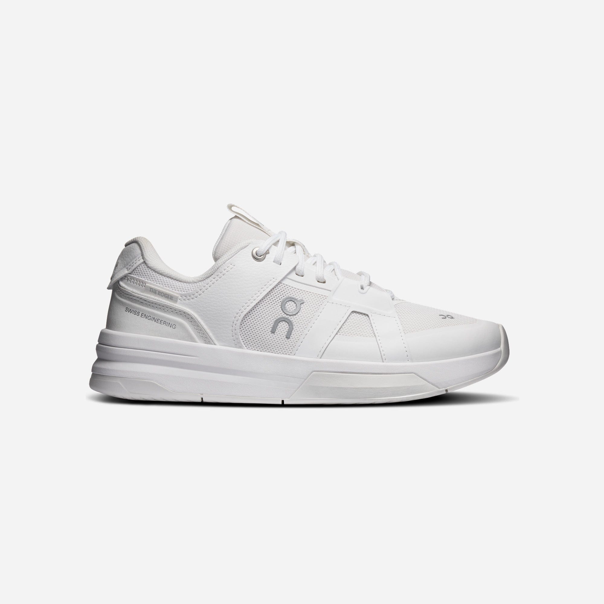 ON Running The Roger Clubhouse Pro 2 White Ivory WMNS