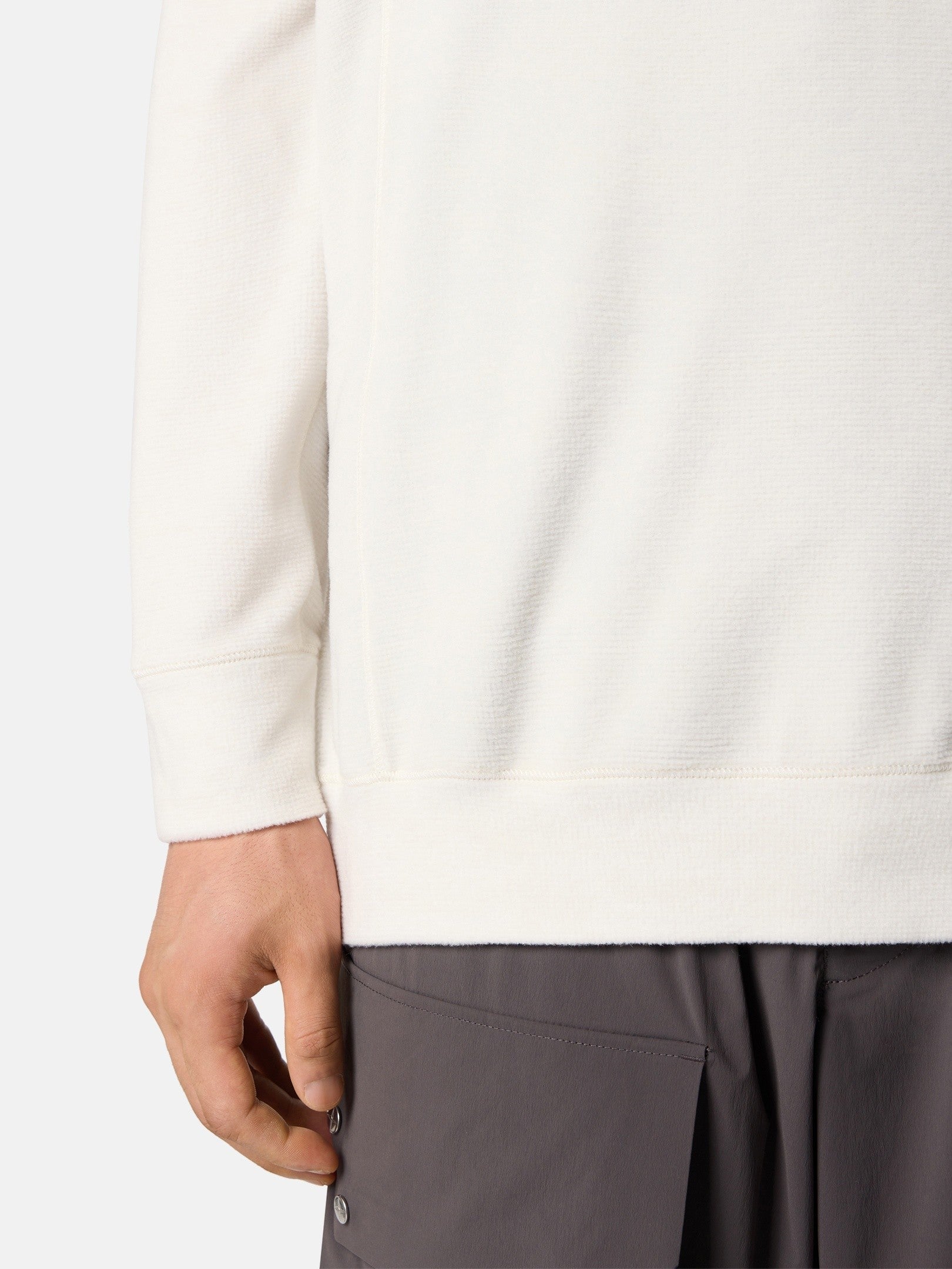 Stone Island Regular-Fit Crewneck Sweatshirt with Raglan Sleeves 6100006