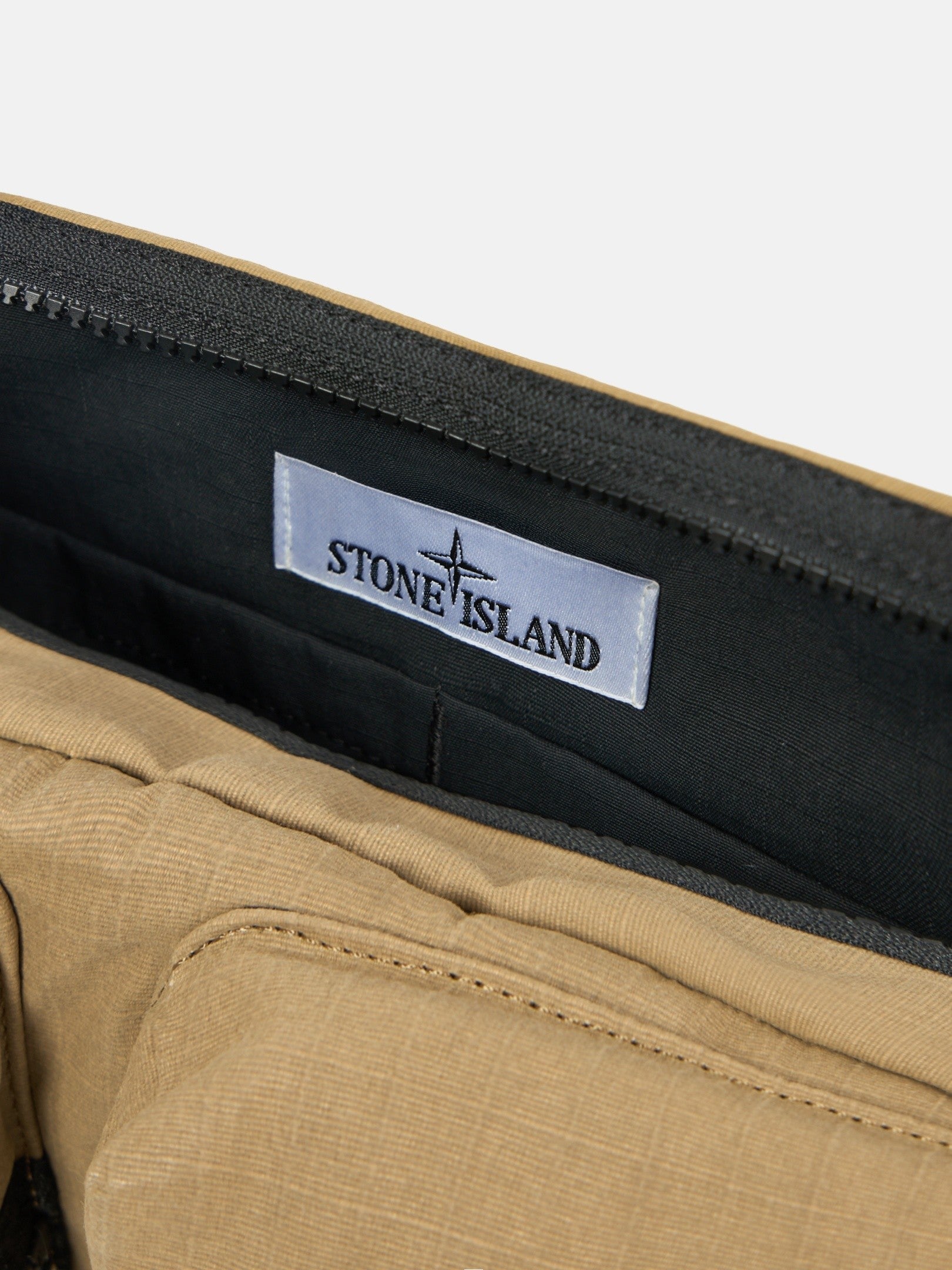 Stone Island Crossbody Bag with Multiple Pockets and Removable Strap 9200024