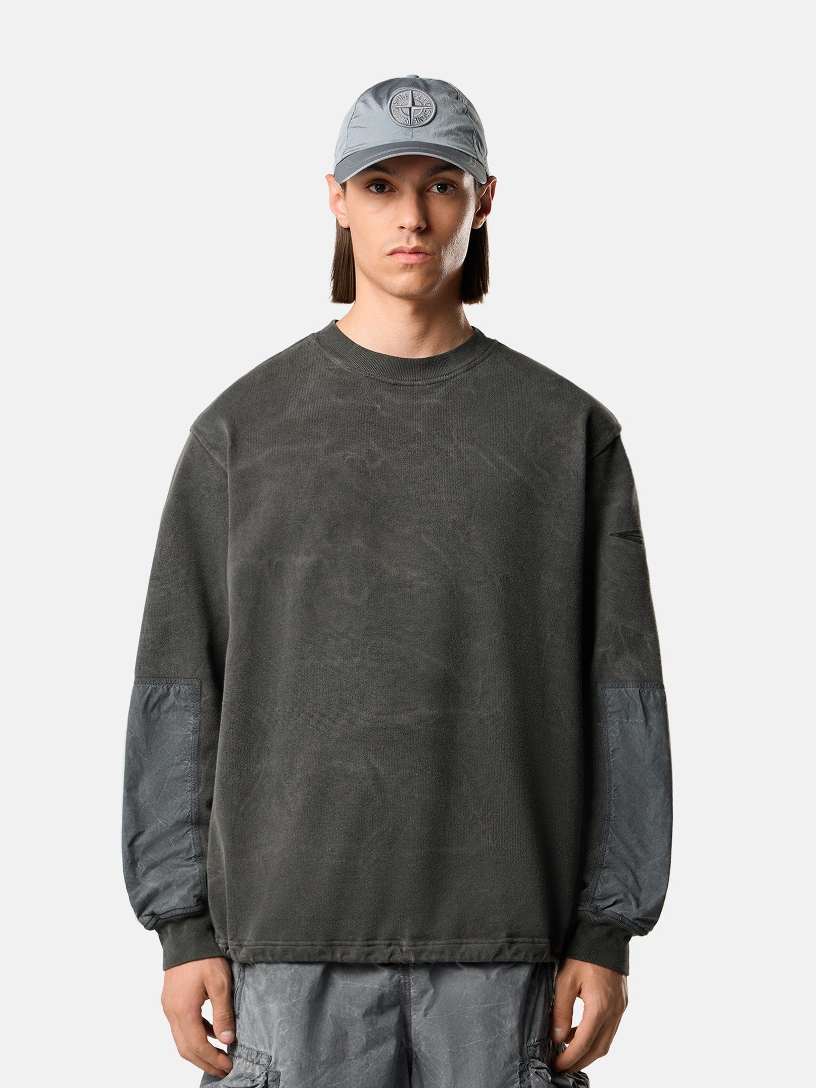 Stone Island Oversized-Fit Crewneck Sweatshirt with Contrast Fabric Panels 6100033