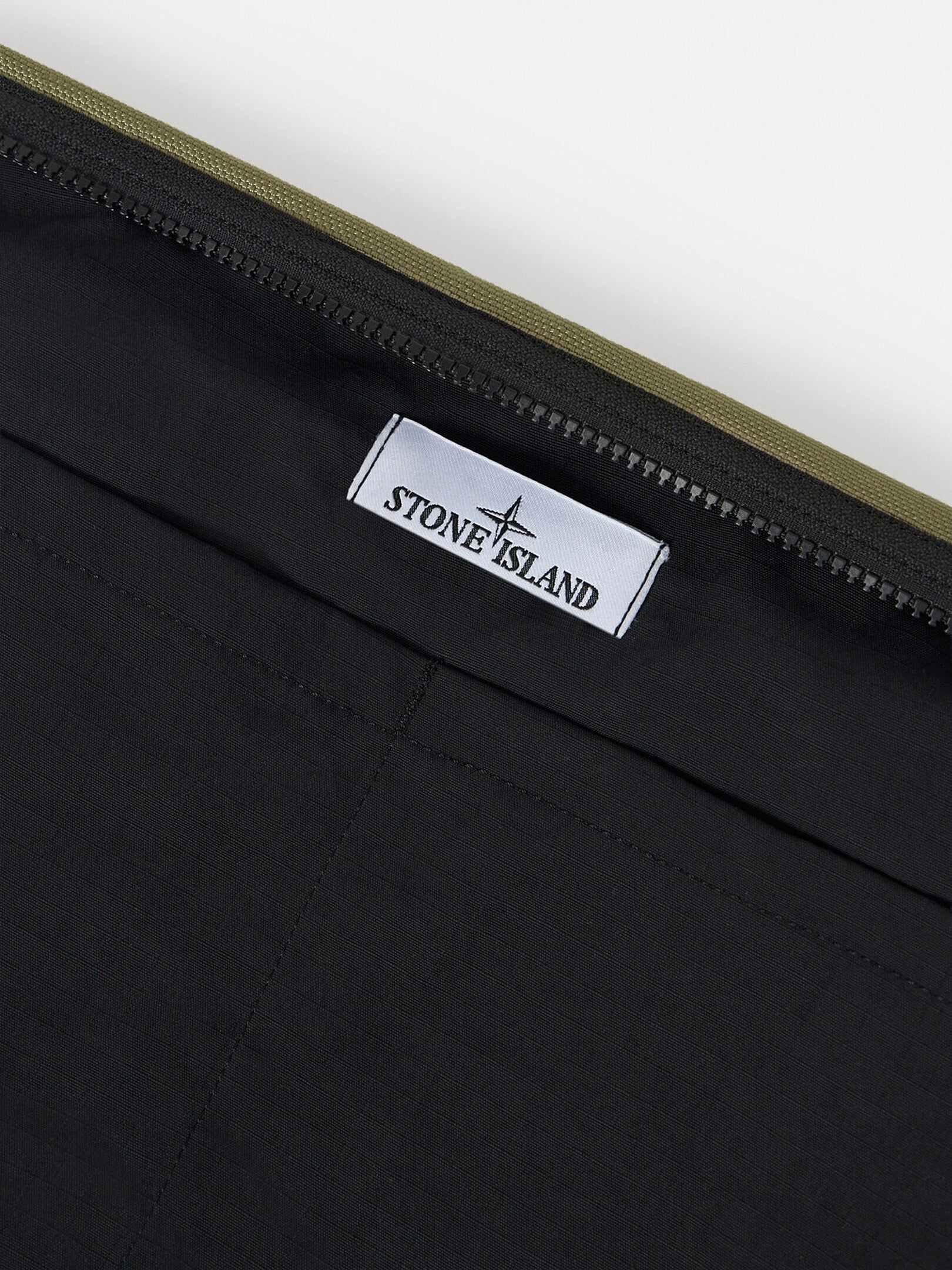Stone Island Crossbody Bag with Pockets and Adjustable Strap 9200006