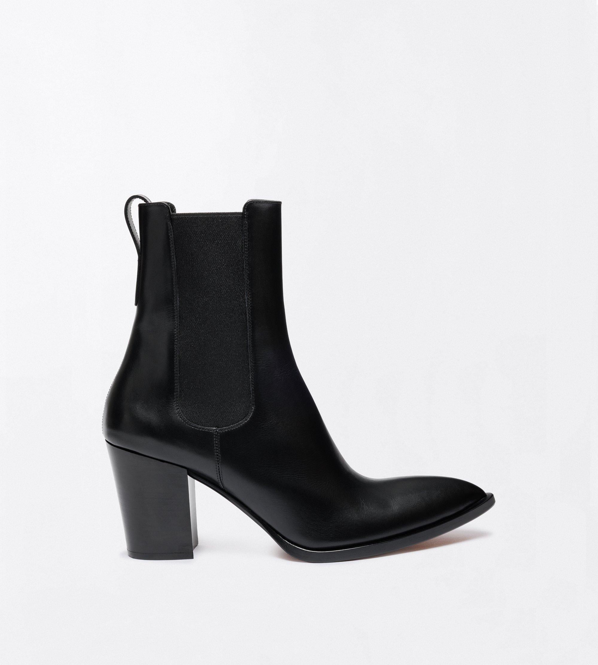 Tom Ford Burnished Leather Dagger Ankle Boot