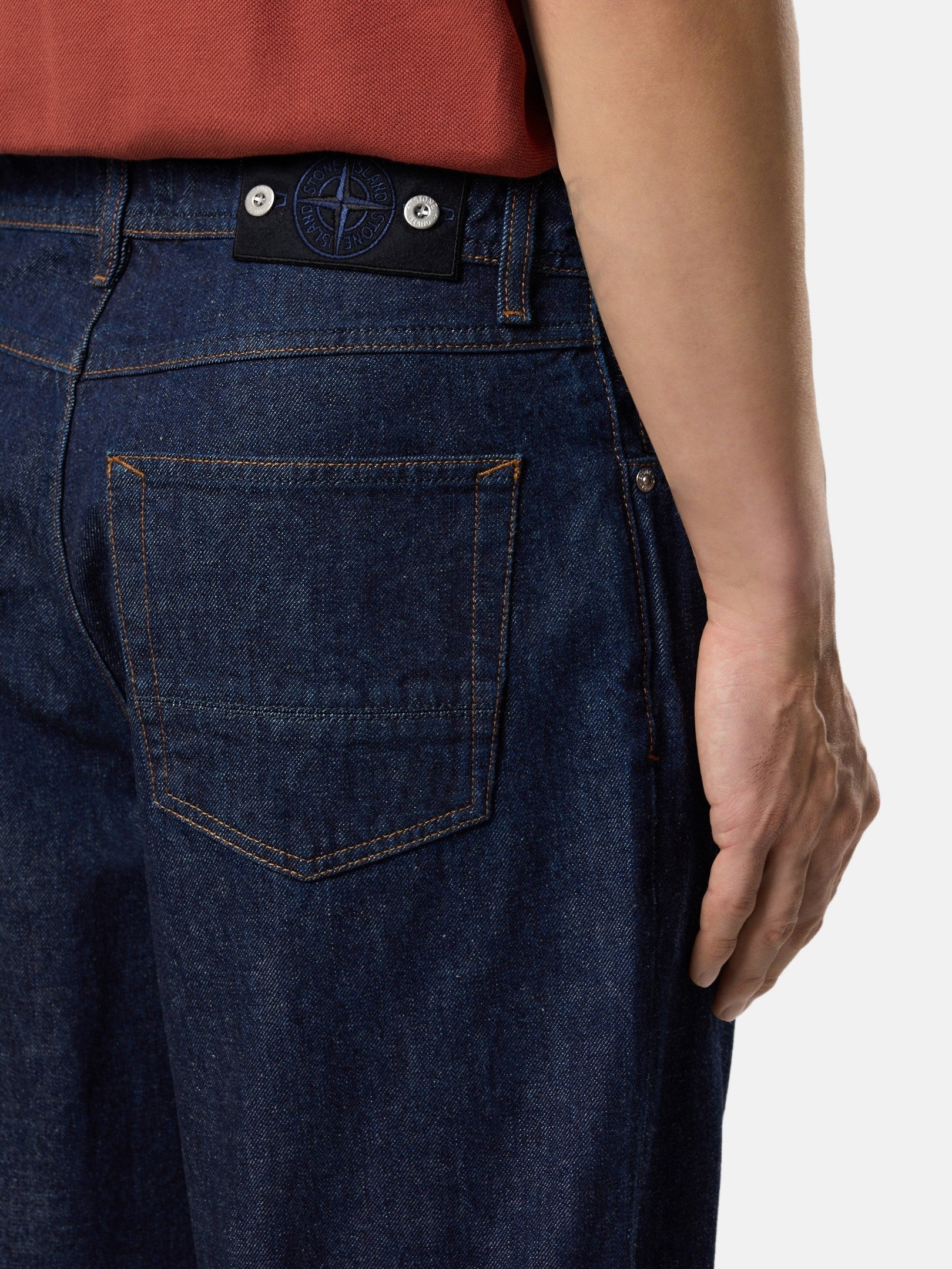 Stone Island Loose-Fit Five-Pocket Jeans J100006