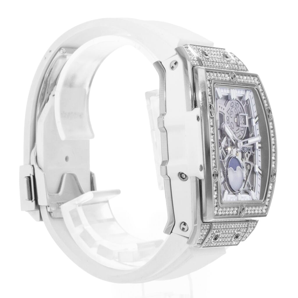 Spirit of Big Bang (Reference 647.NE.2070.RW.1604). A 42mm titanium automatic wristwatch with date and moonphase.