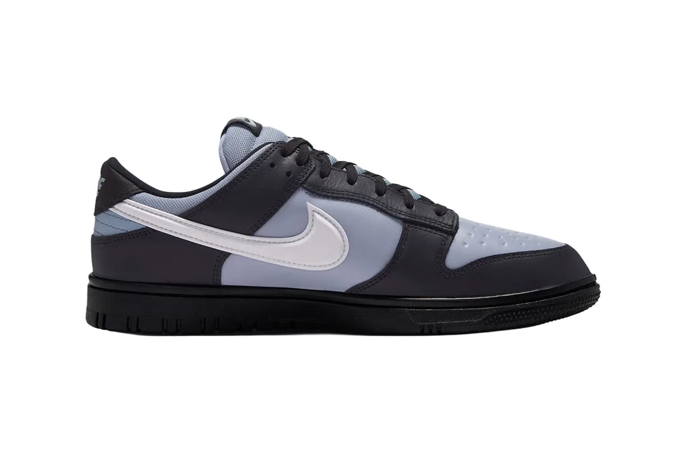 Nike Dunk Low Gore-Tex "Oil Grey / Dove Grey"