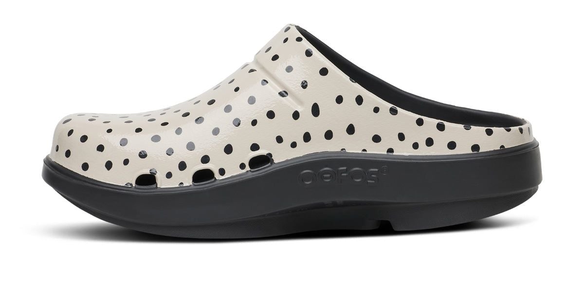 Oofos OOcloog Limited Edition Clog Pebble