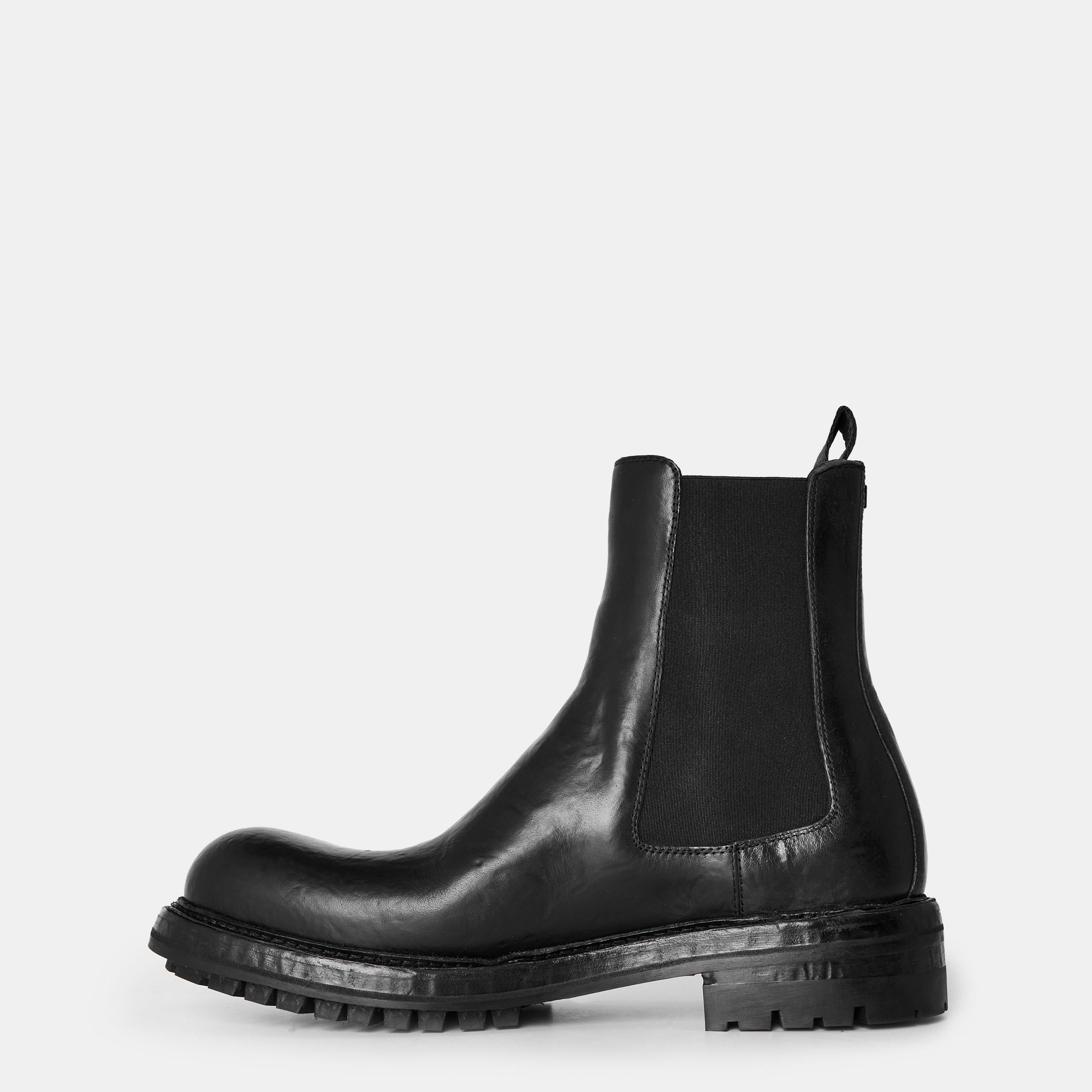 Elastic Side Panel Chelsea Boots