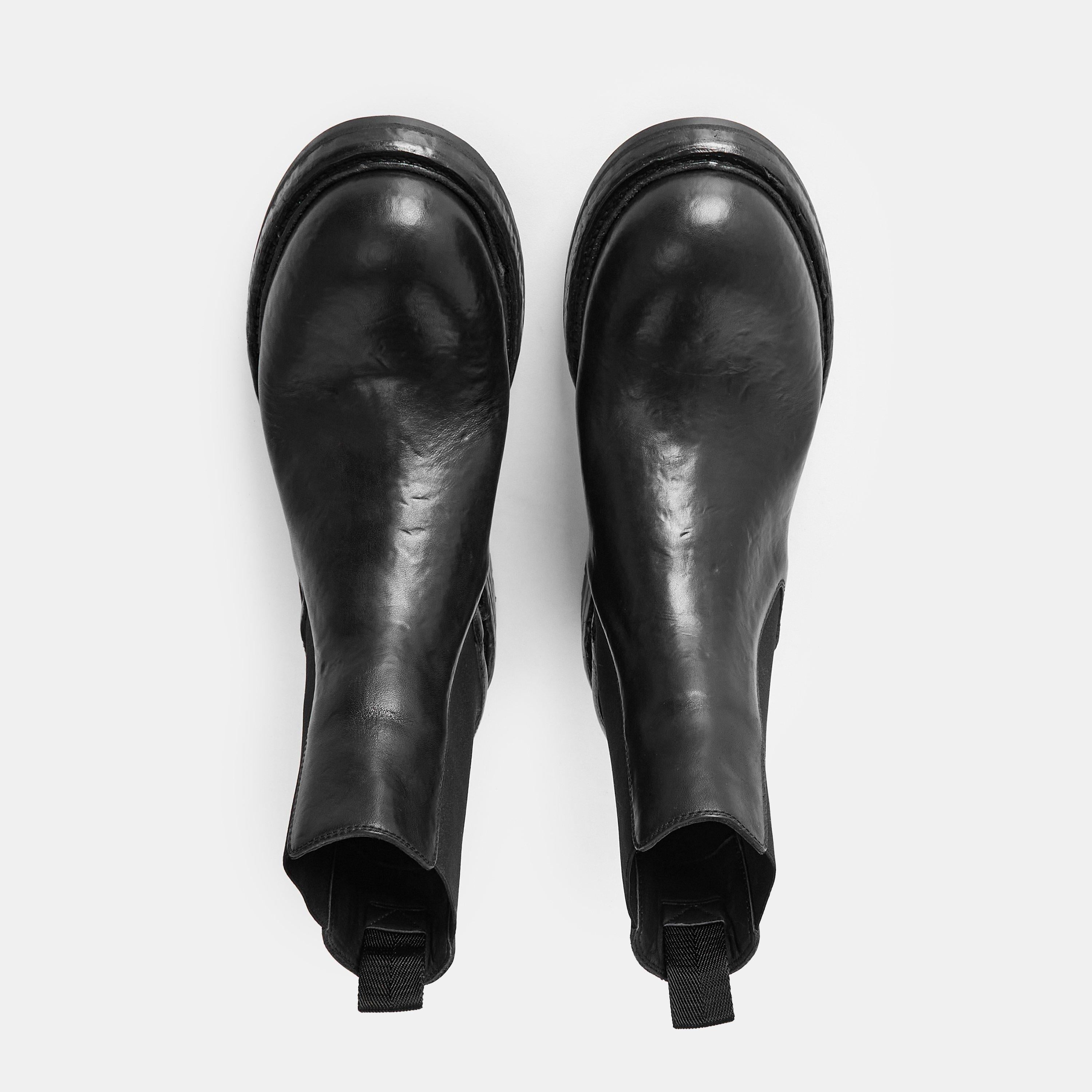 Elastic Side Panel Chelsea Boots