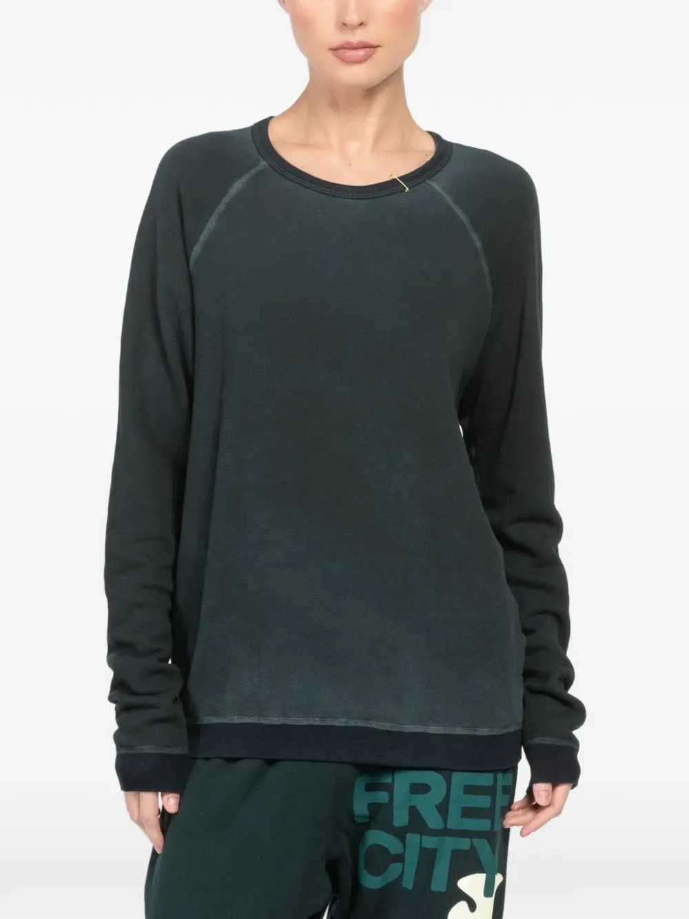 graphic long-sleeved T-Shirt