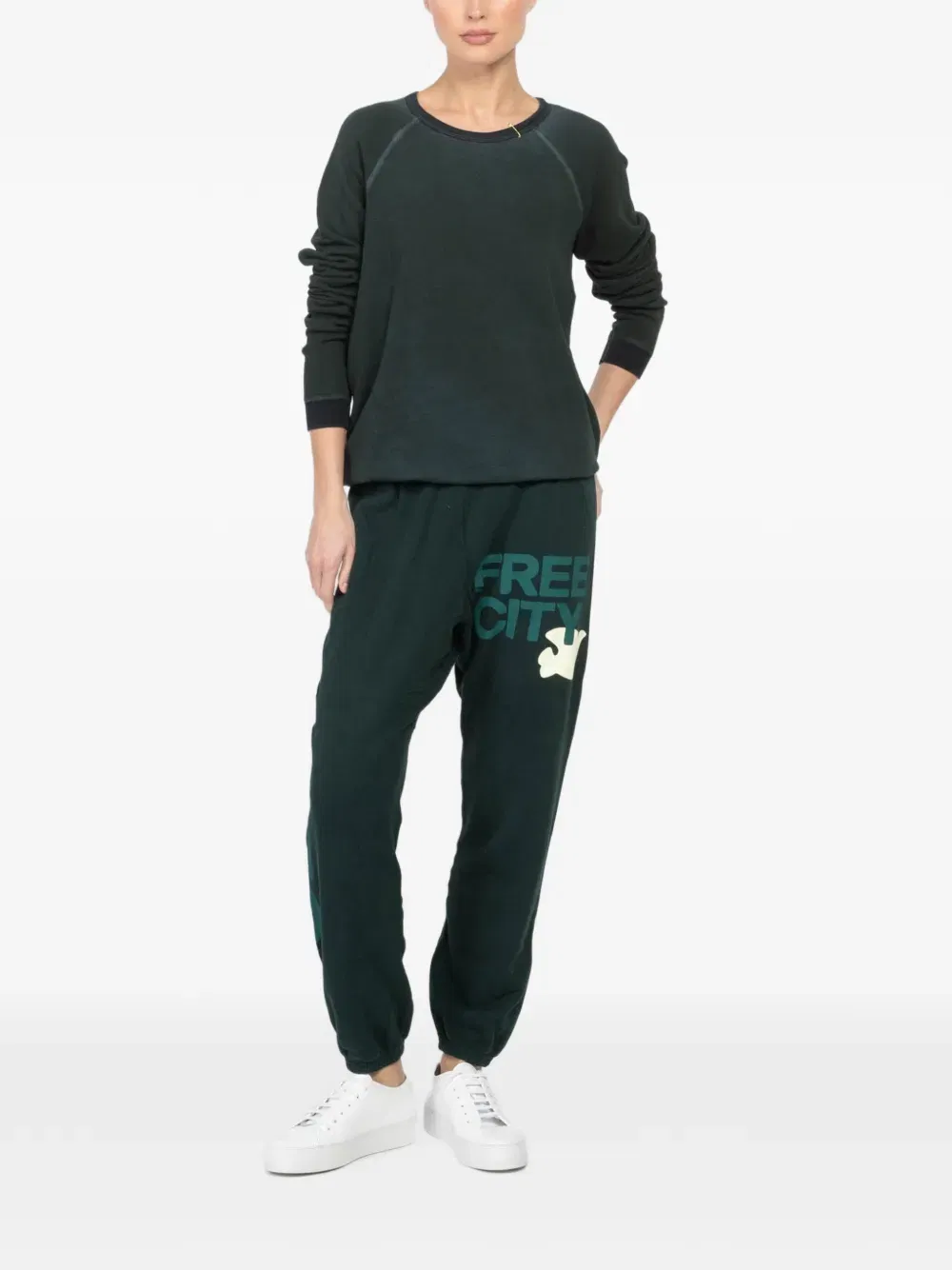 graphic long-sleeved T-Shirt
