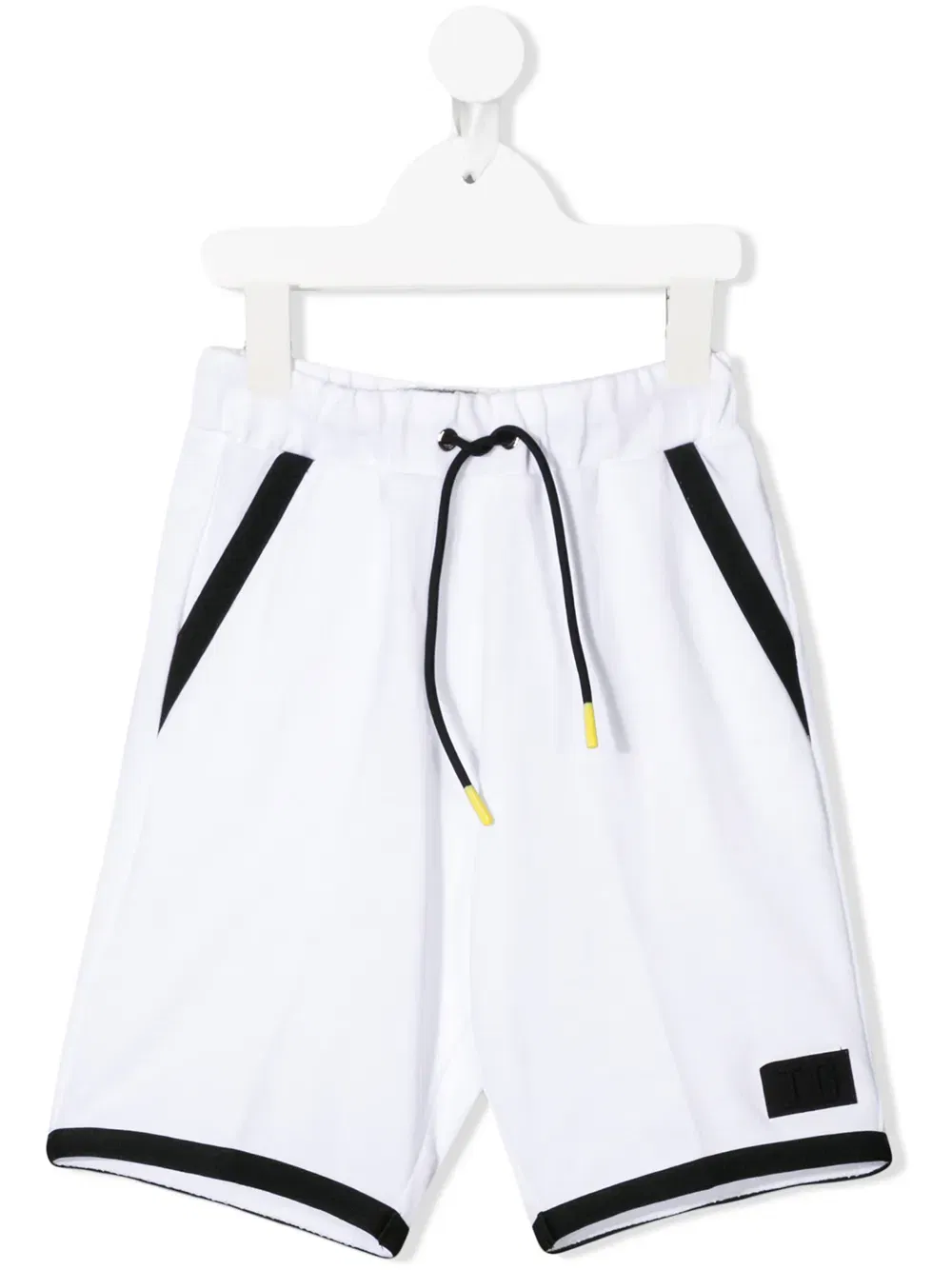 loose fit shorts