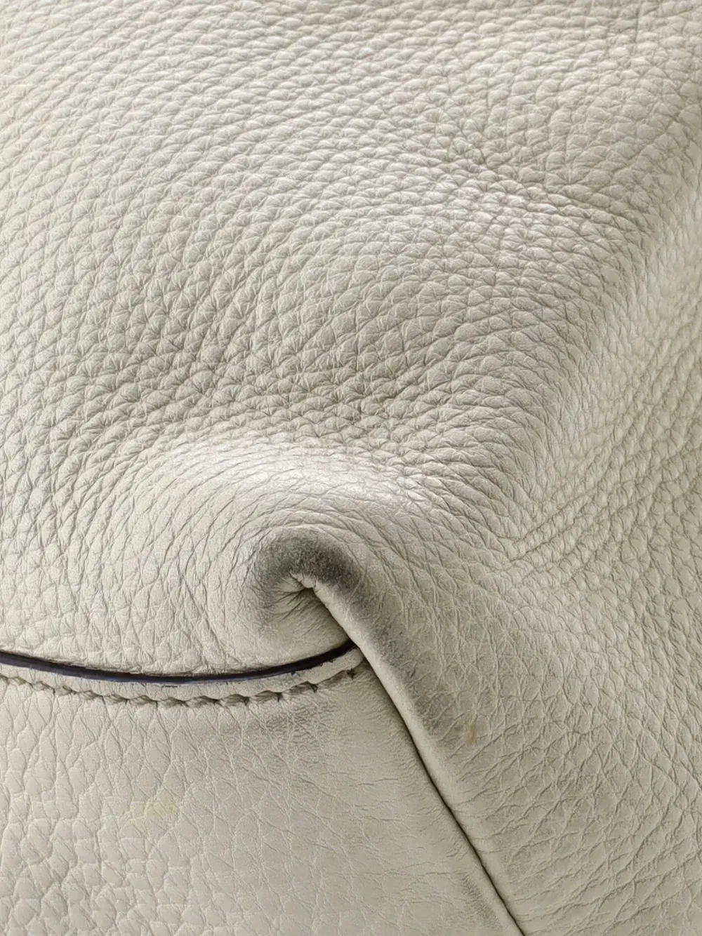 Soho Chain Strap Leather Medium shoulder bag