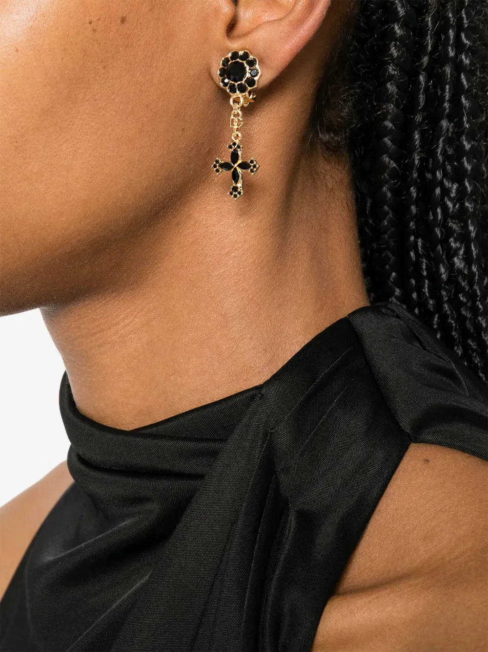 cross-charm drop earrings