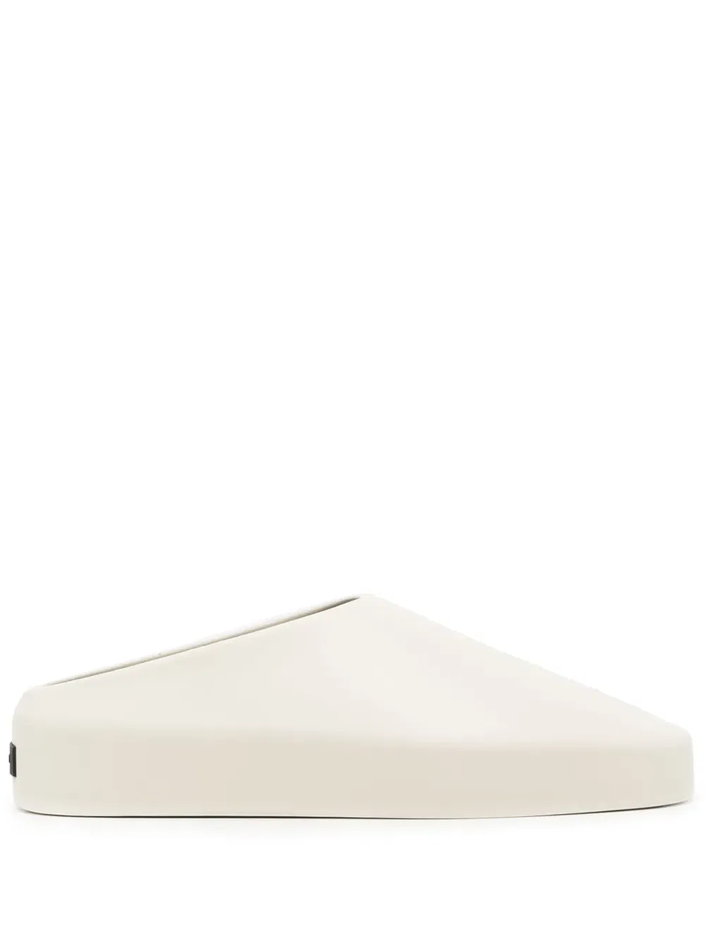 The California 2.0 slippers
