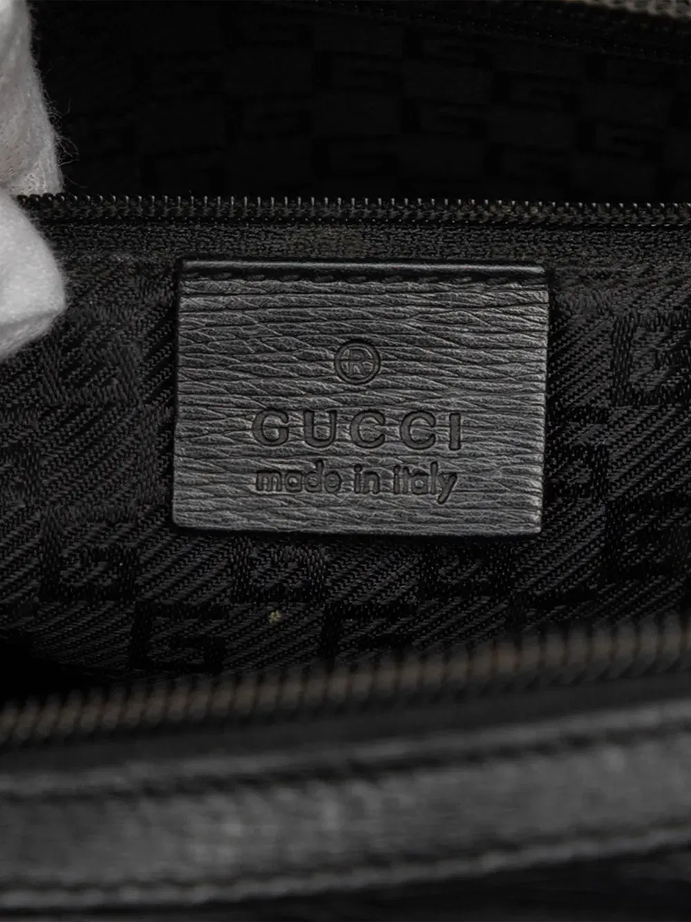 2000-2015 Calfskin shoulder bag