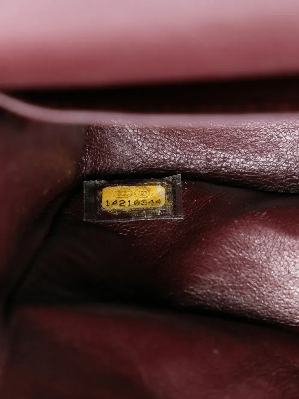 2010-2011 Medium Classic Lambskin Double Flap shoulder bag