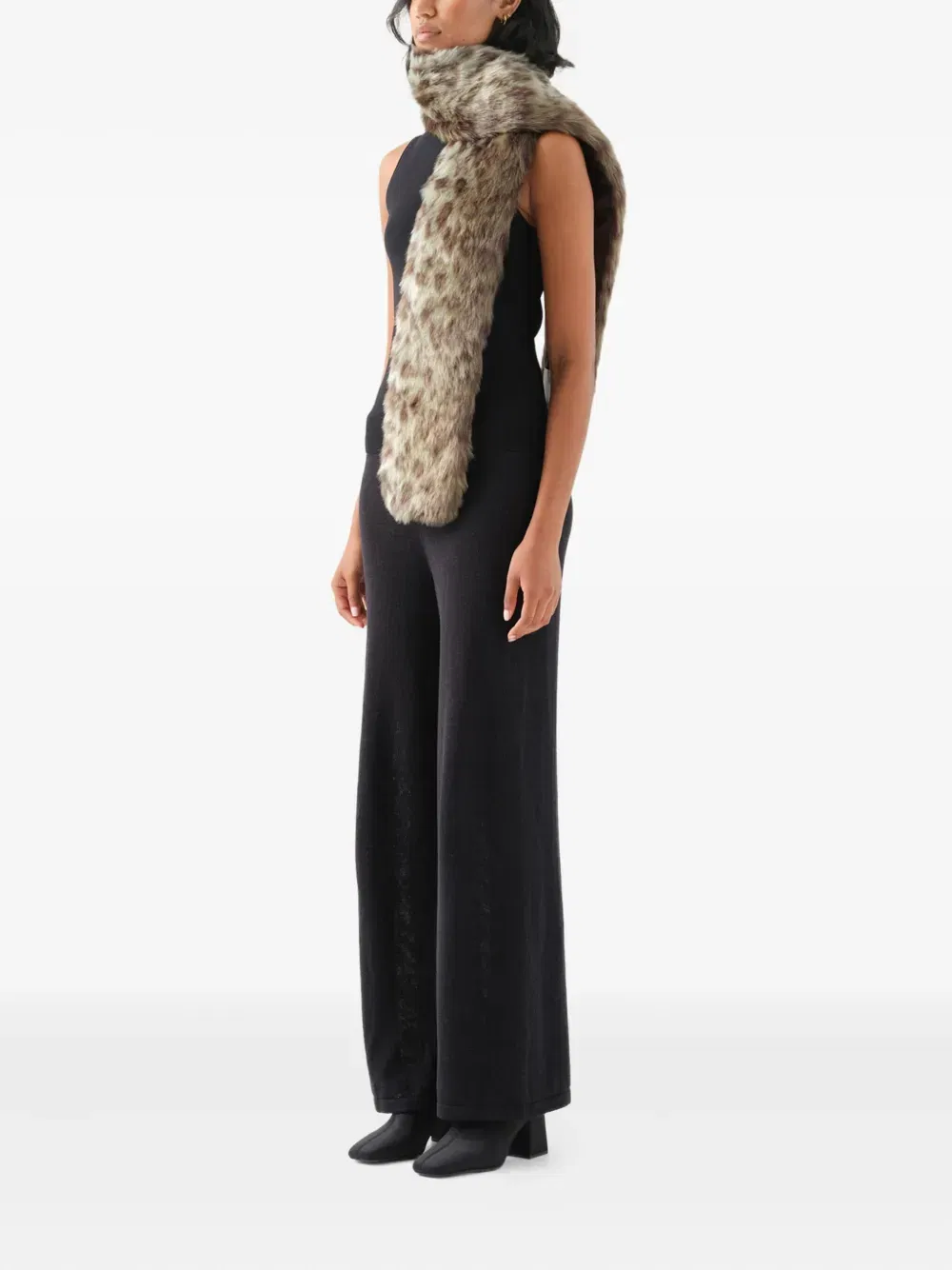 leopard-print scarf