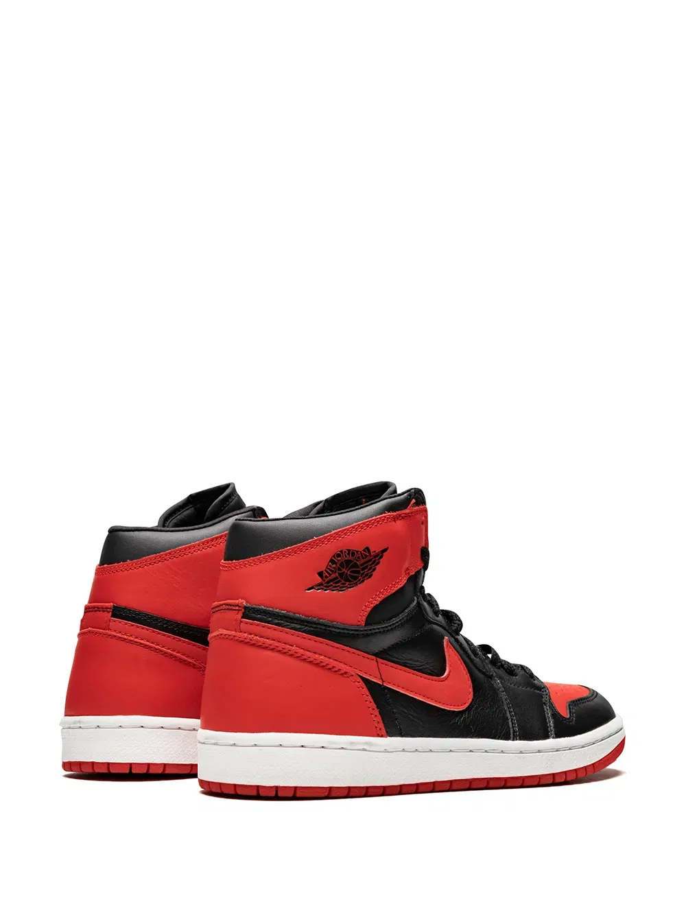 Air Jordan 1 Retro "Bred 01'" sneakers