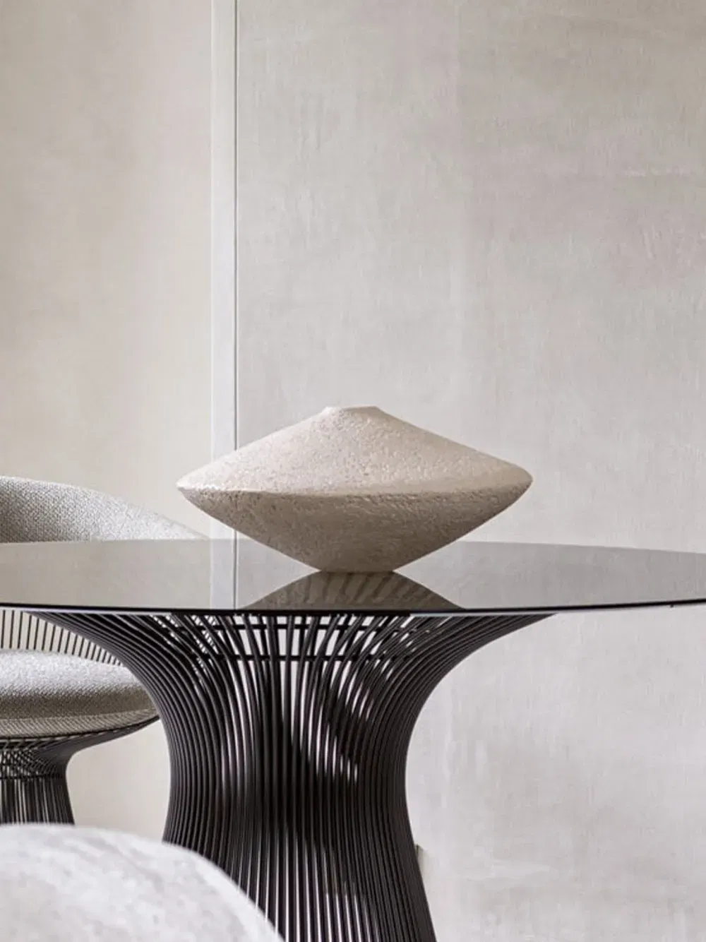 Seixo Disco textured vase